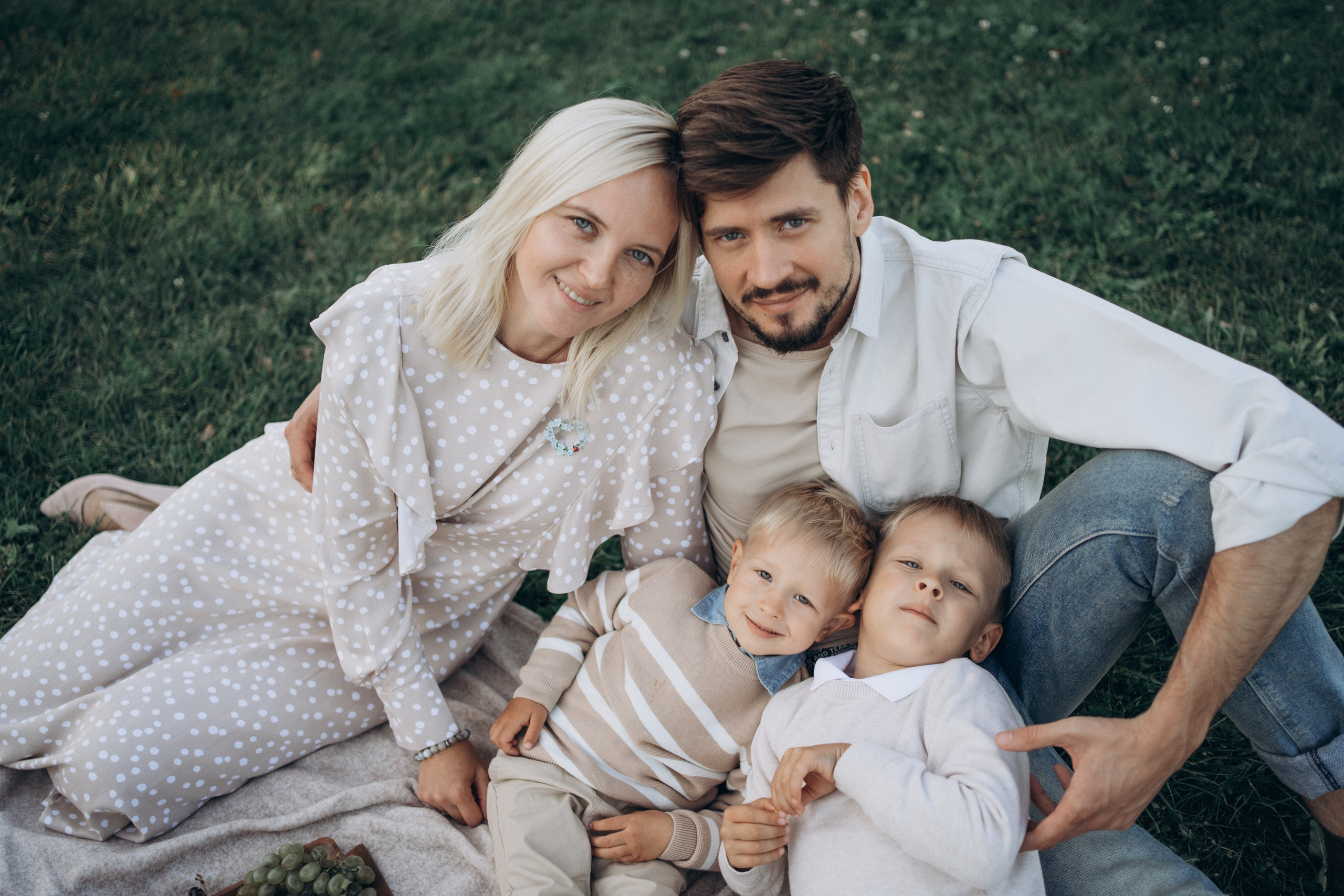 Прогулка в парке. Фотограф новорожденных и малышей до года в Москве Анастасия Соколова