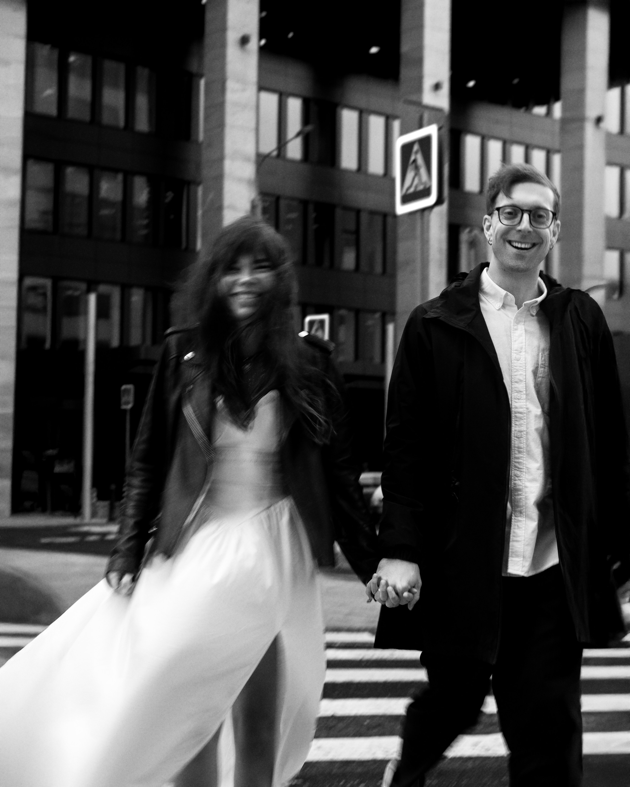 Свадебная Прогулка Виктория и Артем. Портретный Студийный и уличный фотограф Москва. Индивидуальные, Семейные, Беременность, Будуар, Каталог, контент съемки для блога и бизнеса