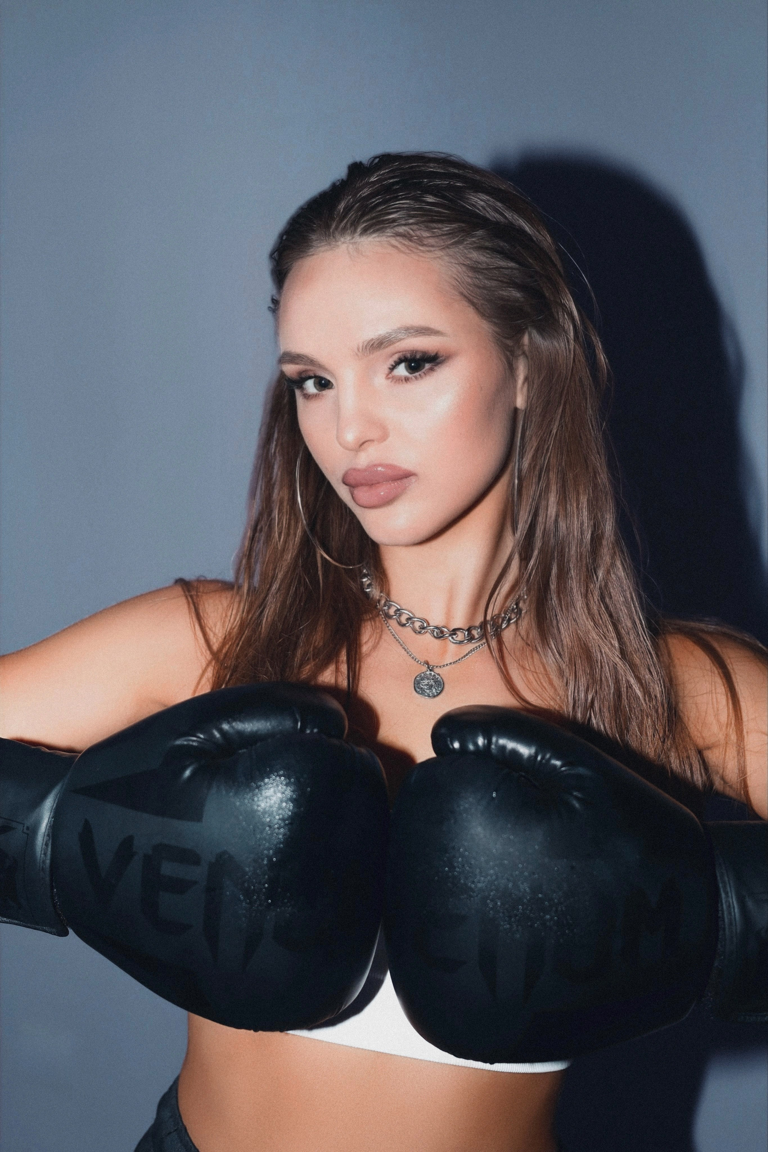 Алёна. Нелли