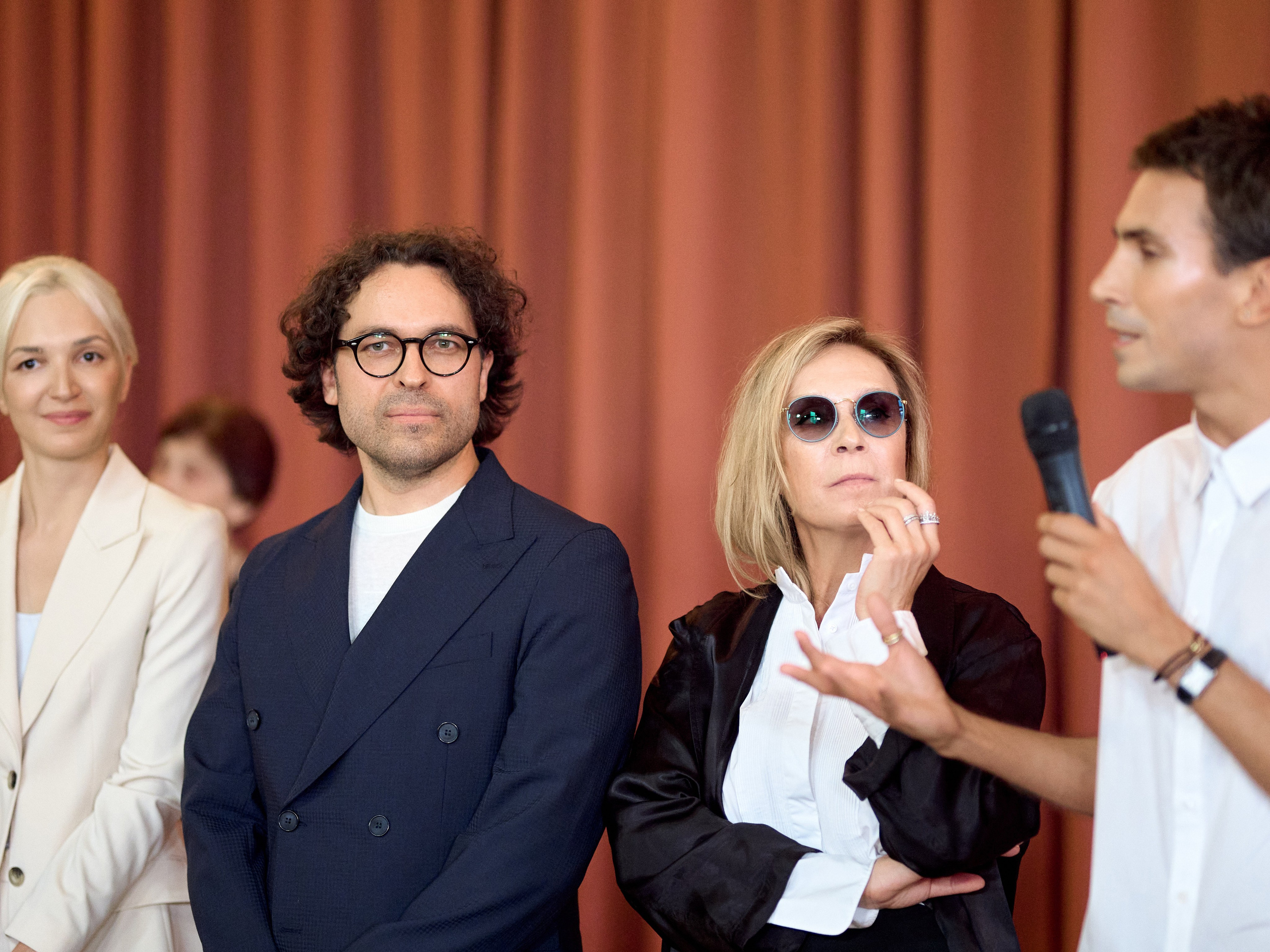 Выставка «Тайны Карениной»