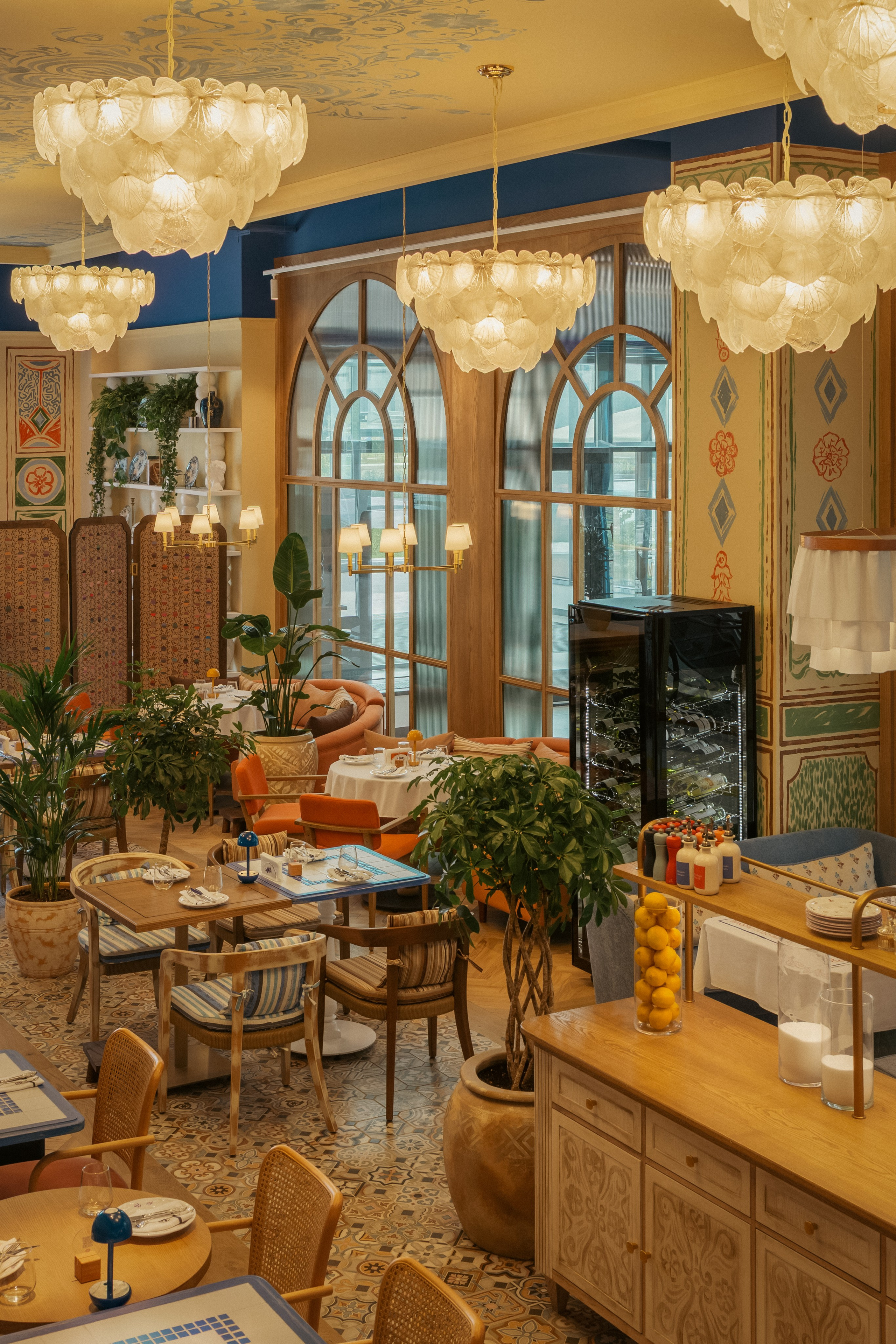 Bella Ciao — Астана. Roman Yakunin — interior photographer in Almaty, Kazakhstan