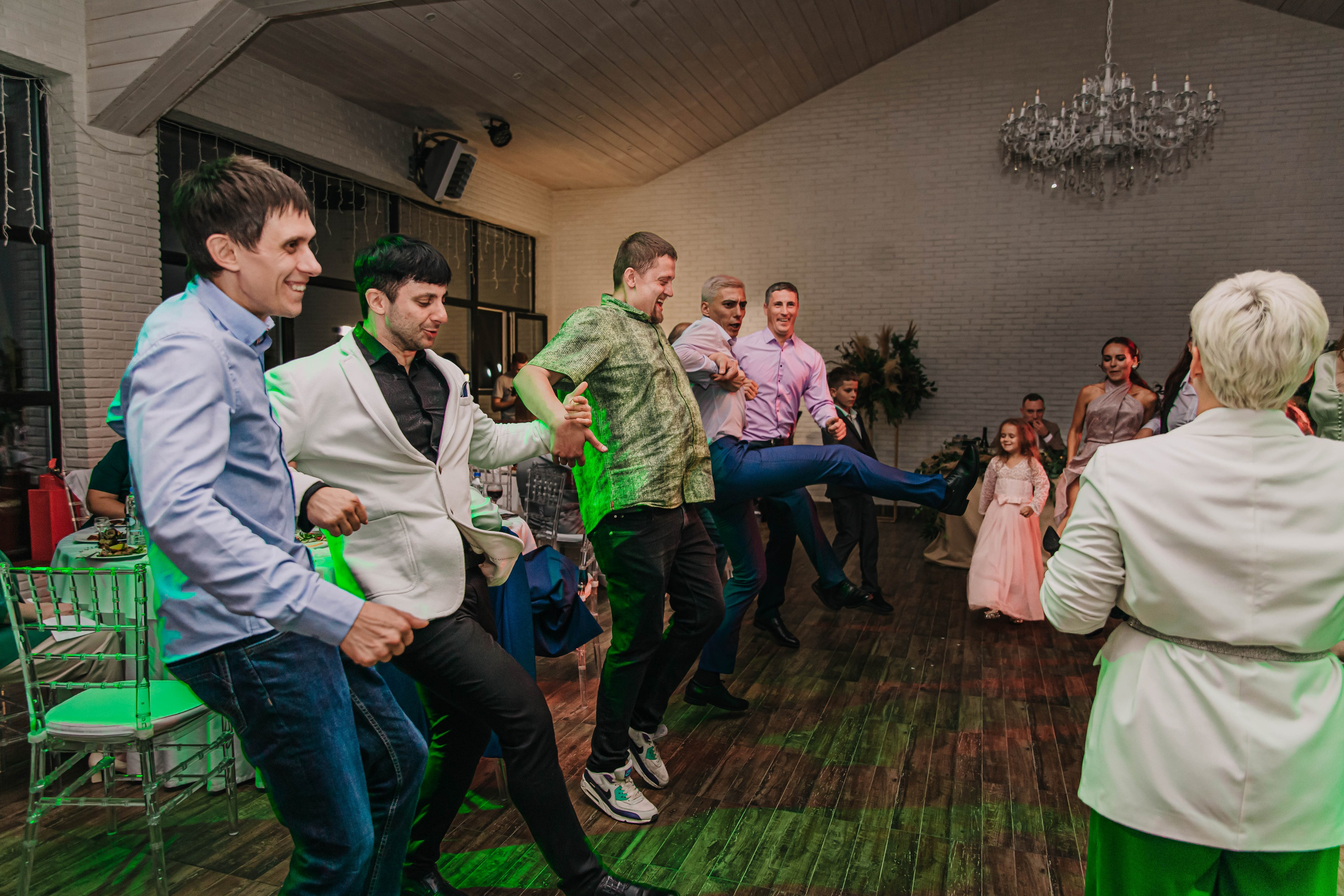 Вячеслав и Анастасия (пакет «Весь день»). Фотограф Дарья Маташкова