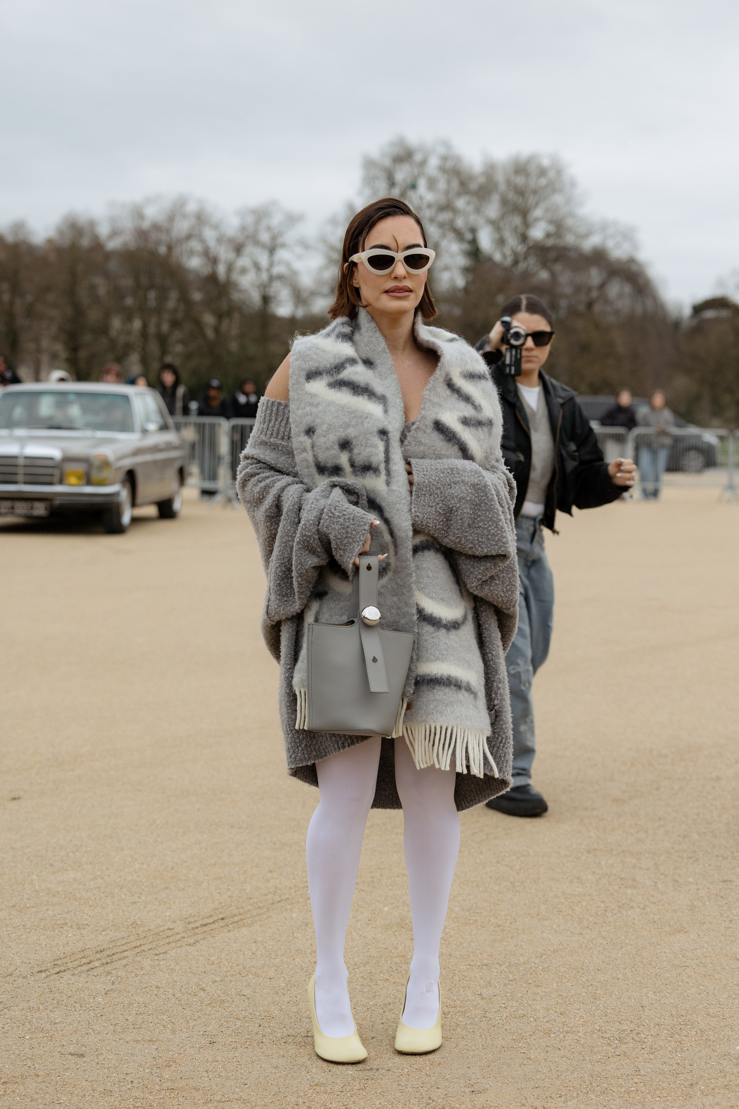 LOEWE PFW WOMENSWEAR FALL-WINTER 24/25. Photographer in Milan Ivan Goncharov