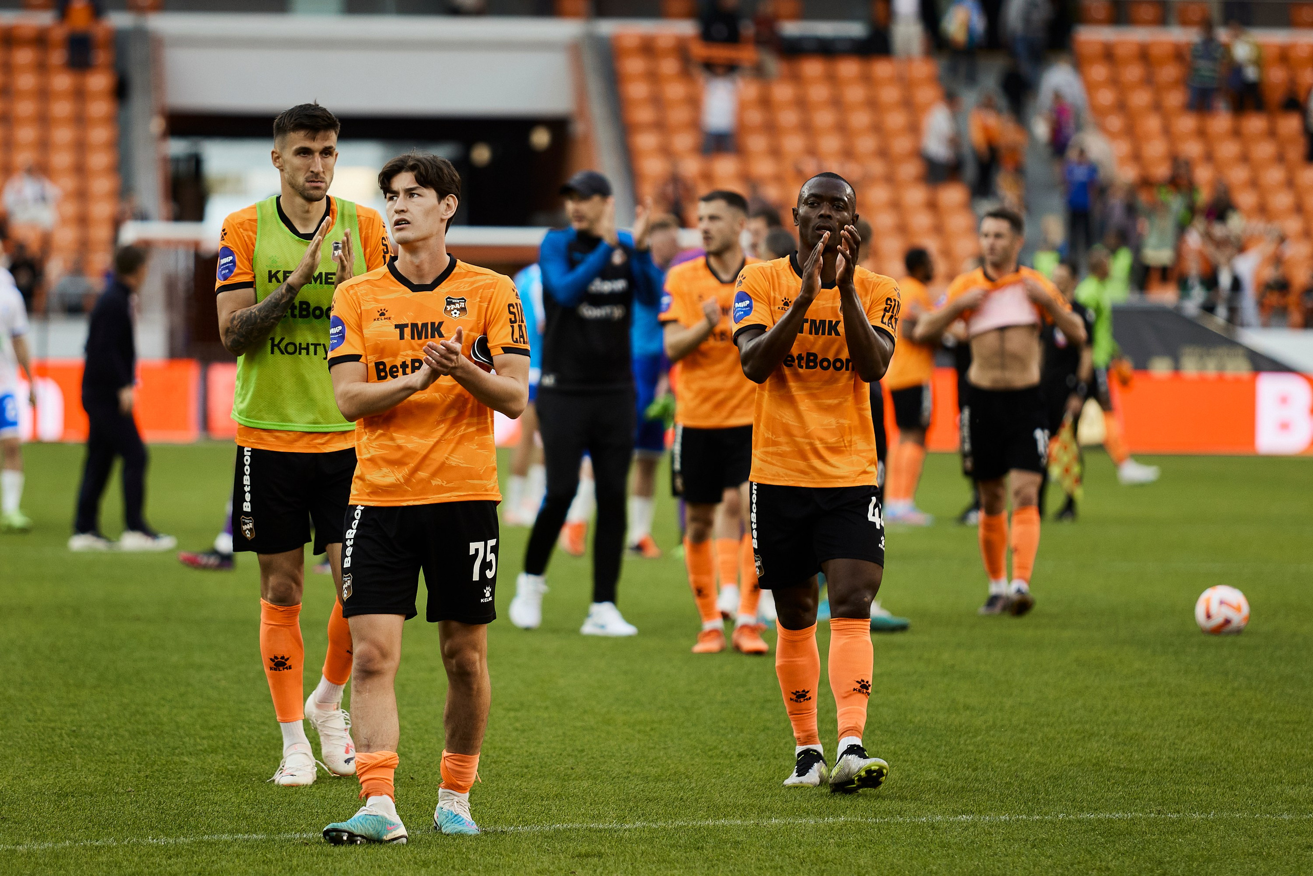 Мир РПЛ Сезон 23-24 «Урал — Факел». Валитов Тимур | Репортажный фотограф