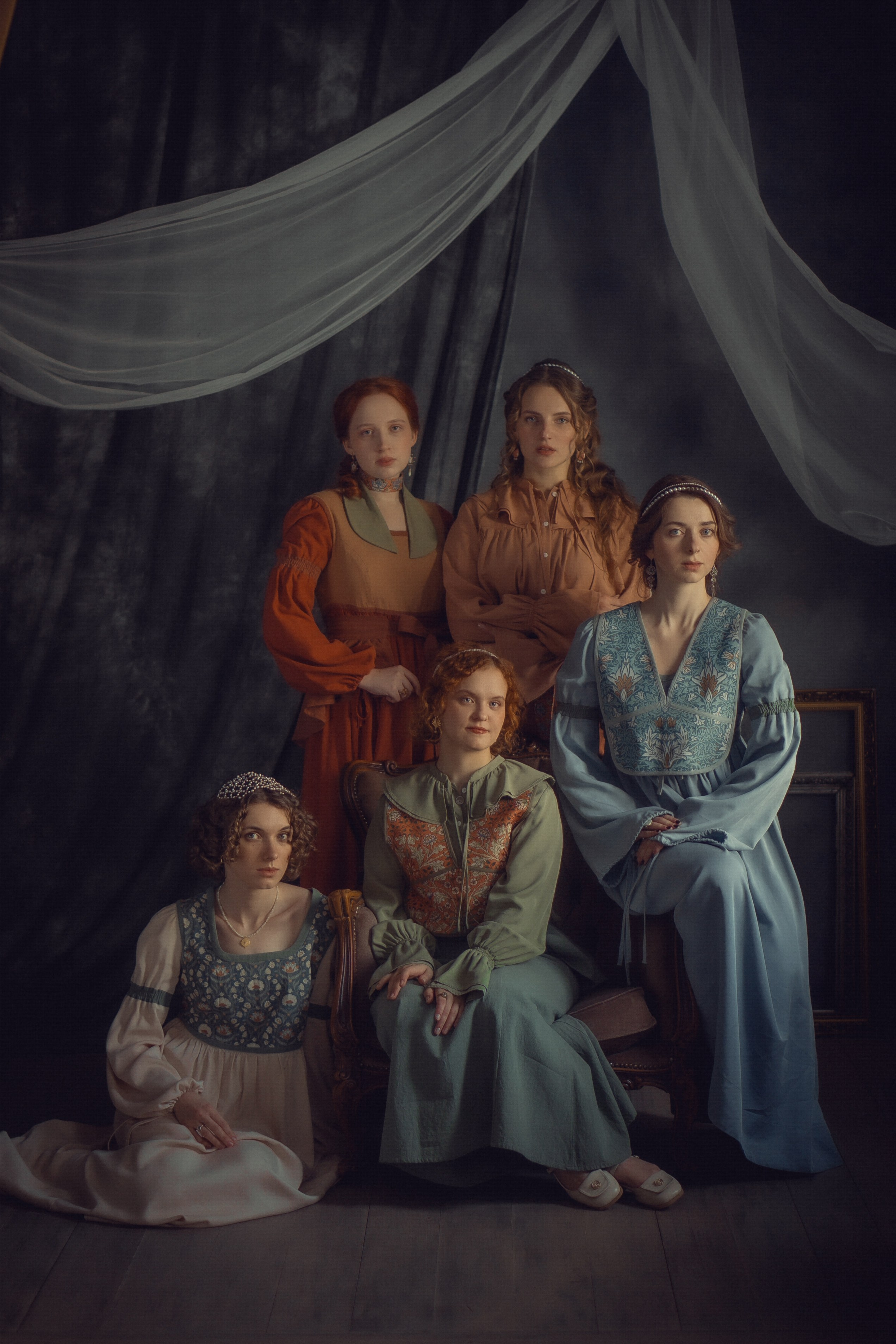 Фотосессия для бренда одежды «Red bow story». Художественный фотограф Салаева Алина