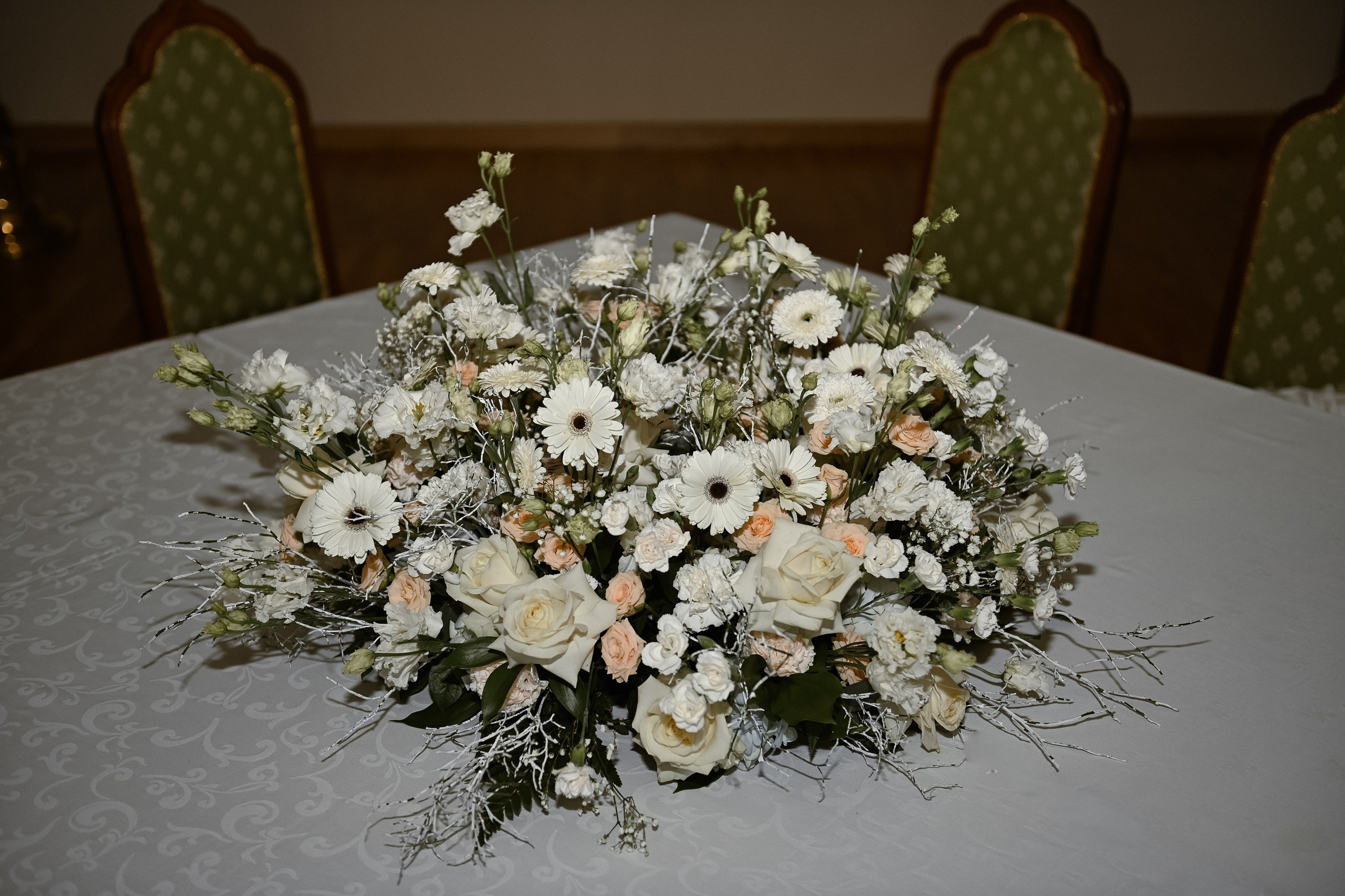 Крещение в Храме Христа Спасителя. Kirillova Studio — мастерская декора и событий Юли Кирилловой