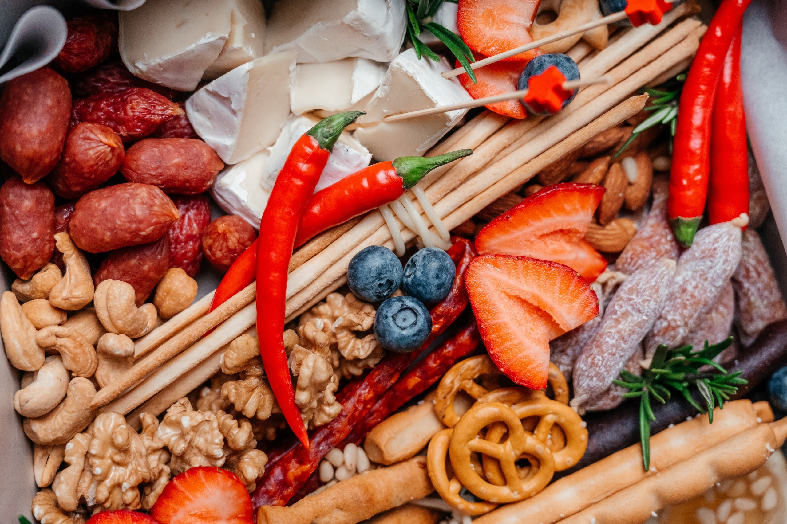 ГастроБоксы. Выездной кейтеринг, съедобные букеты, торты и сладости на заказ