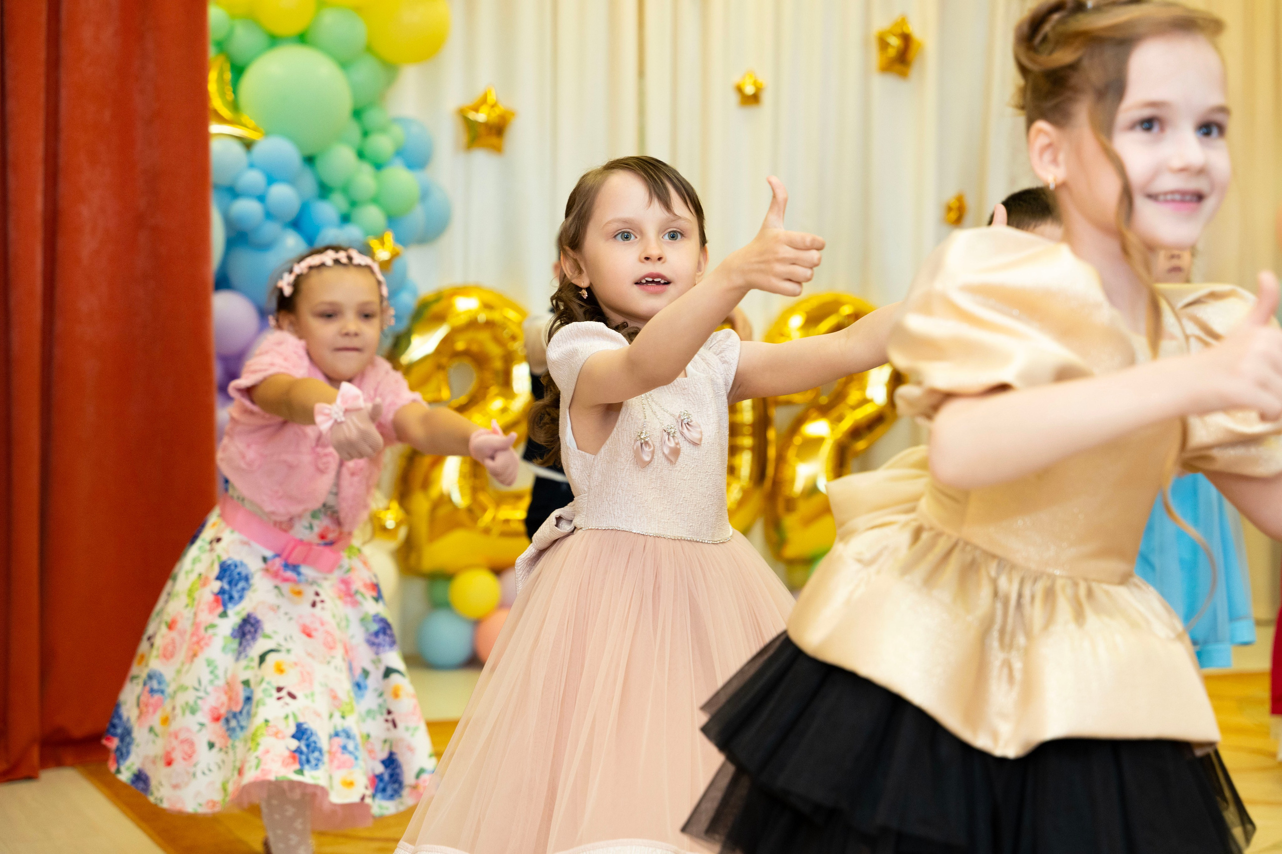 Выпускные в саду. Фотограф Юлия Попова