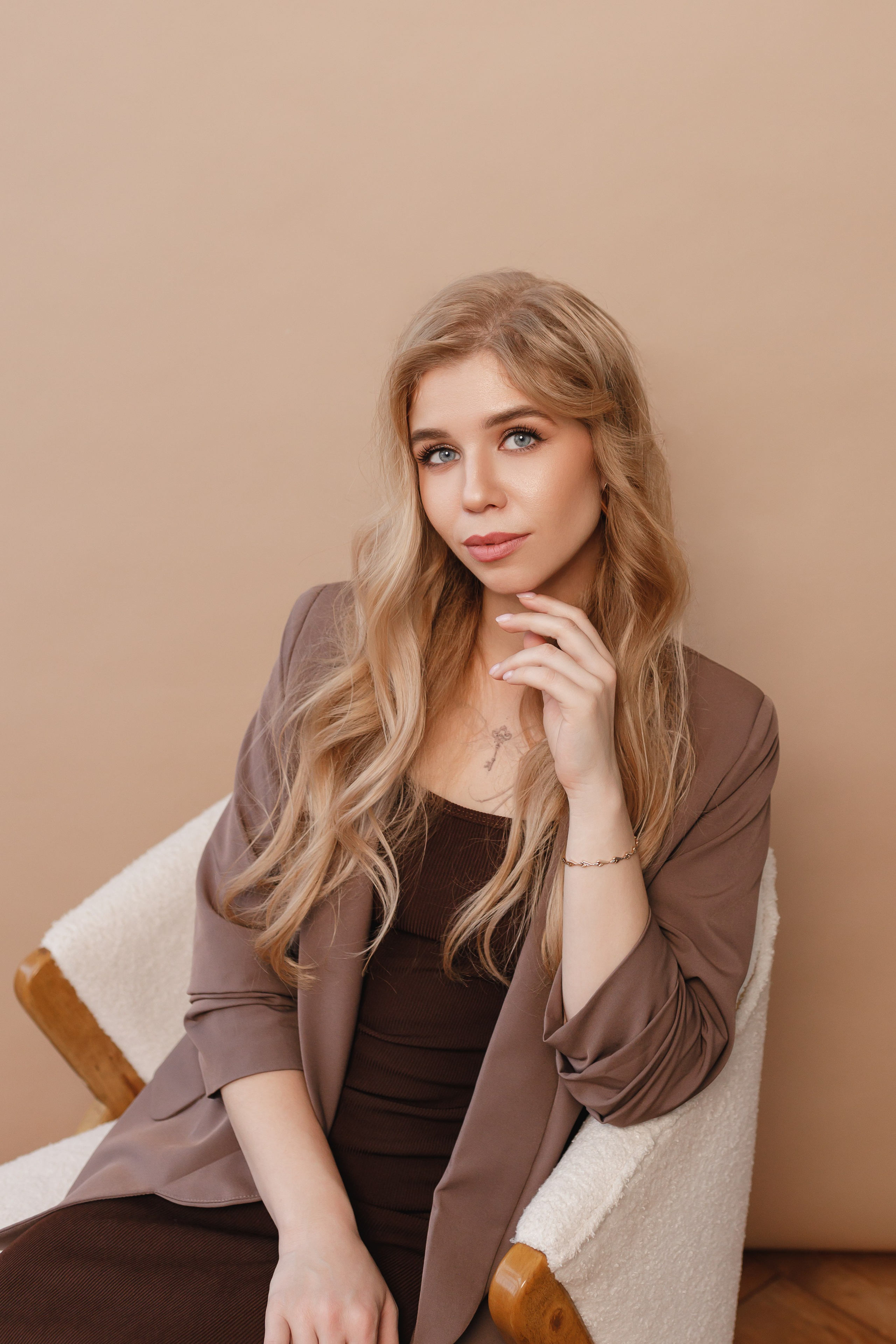 Любовь и дочки. Таня Грин фотограф и AI-креатор Екатеринбург