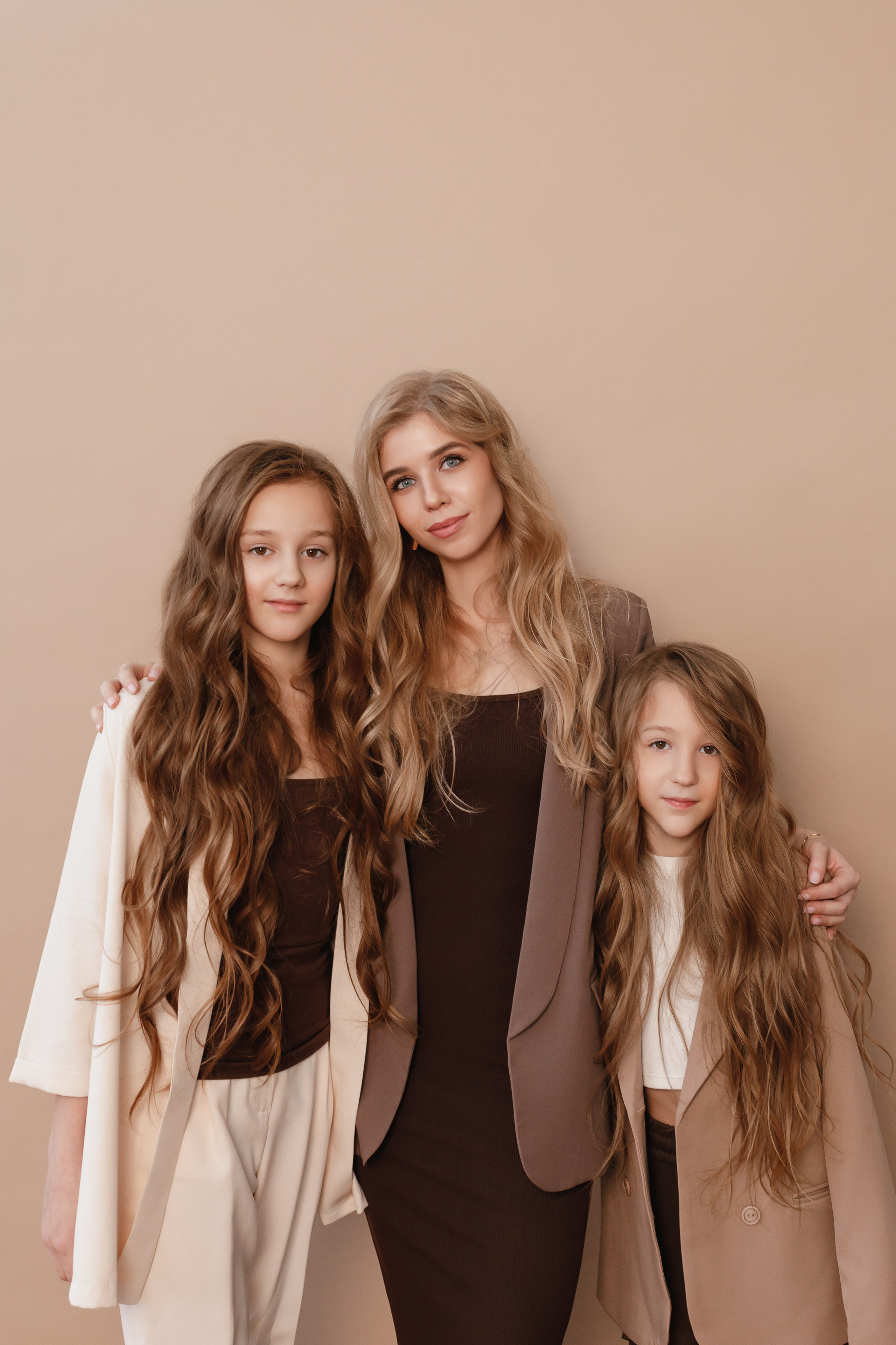 Любовь и дочки. Таня Грин фотограф и AI-креатор Екатеринбург