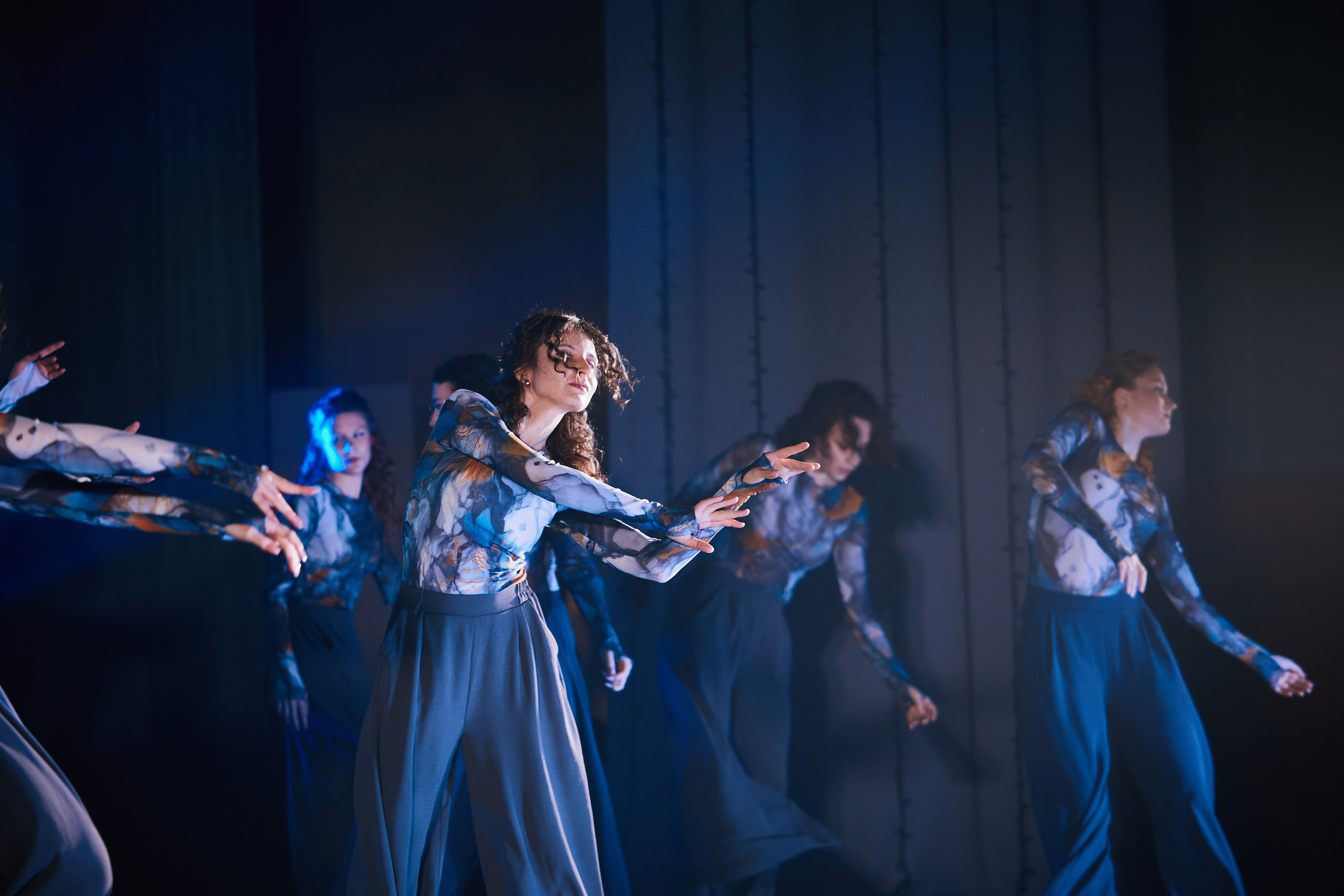 VIVA GLAM Отчетный концерт. Фотограф и видеограф в Кургане Леонид Корнильев