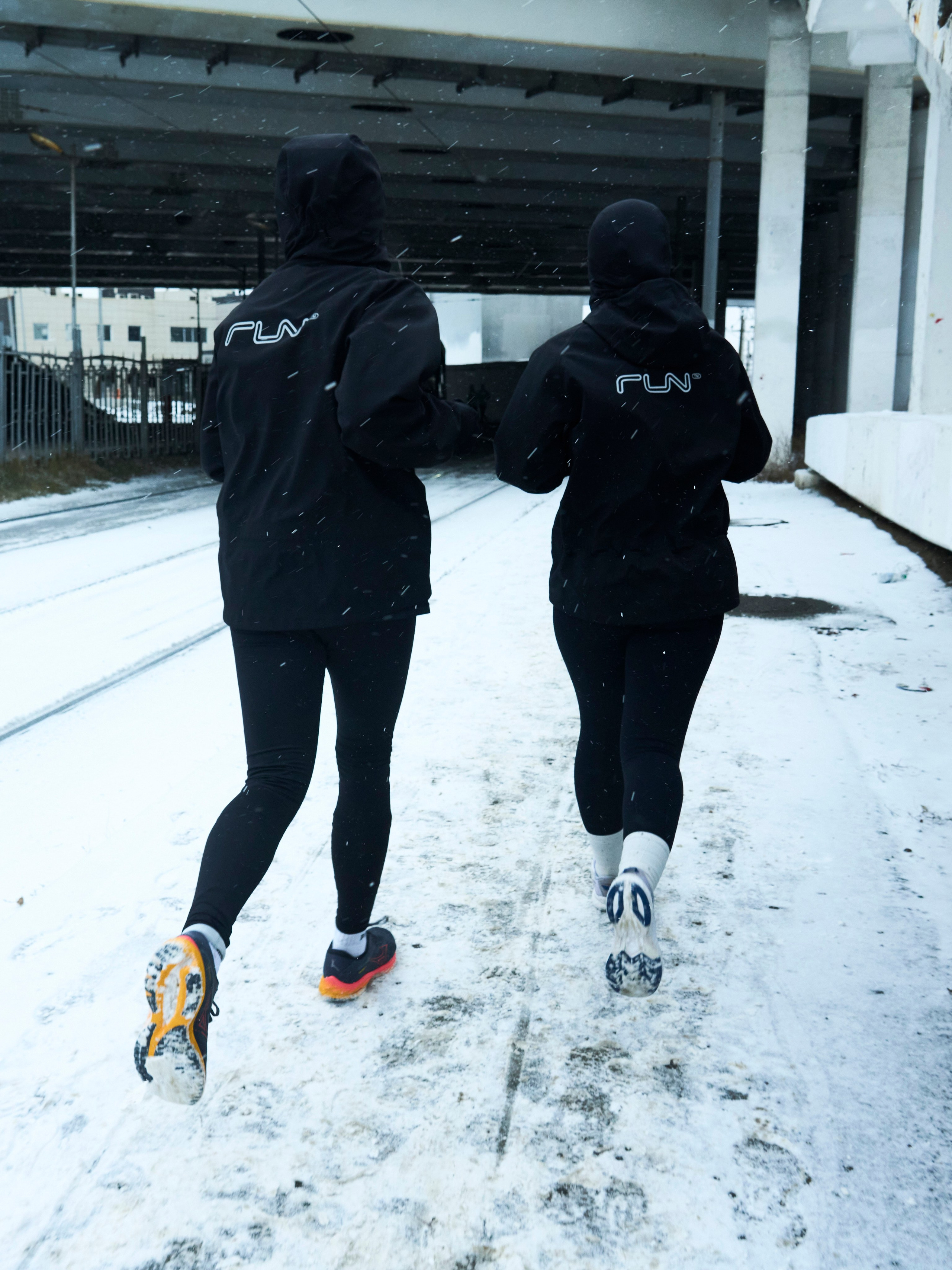 Фотоотчеты со спортивных мероприятий. Владимир Спивак — фотограф, дизайнер, продюсер | Основатель бегового клуба Spivak Run