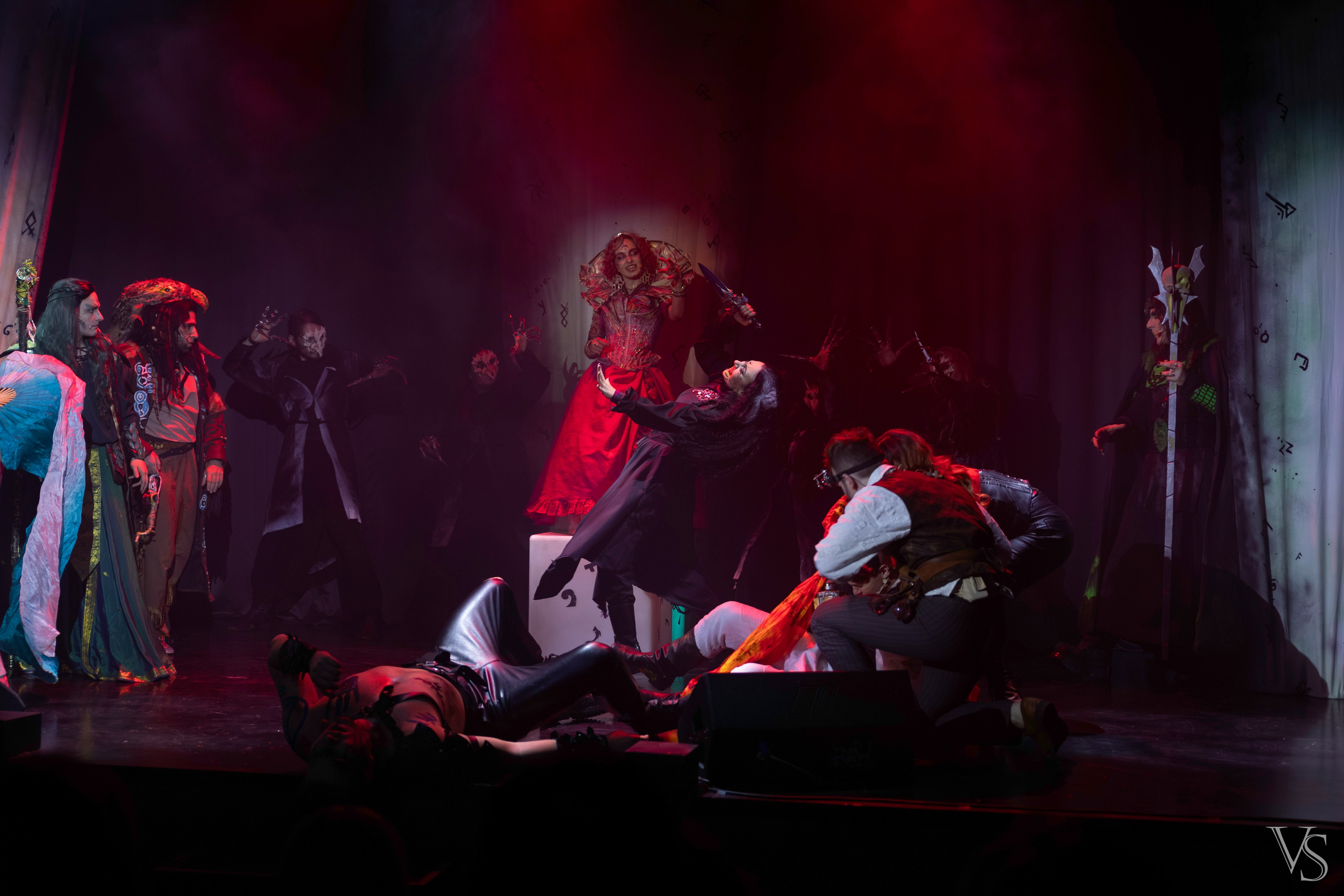 Книга стихий 25.01. Фотограф Виктор Степанов