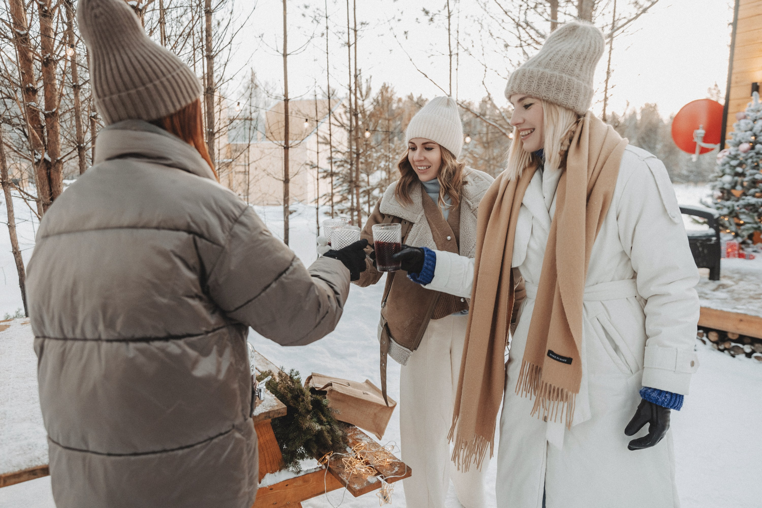 КСЮША, ОЛЯ И КАТЯ ` 22. Maria Startseva Photo