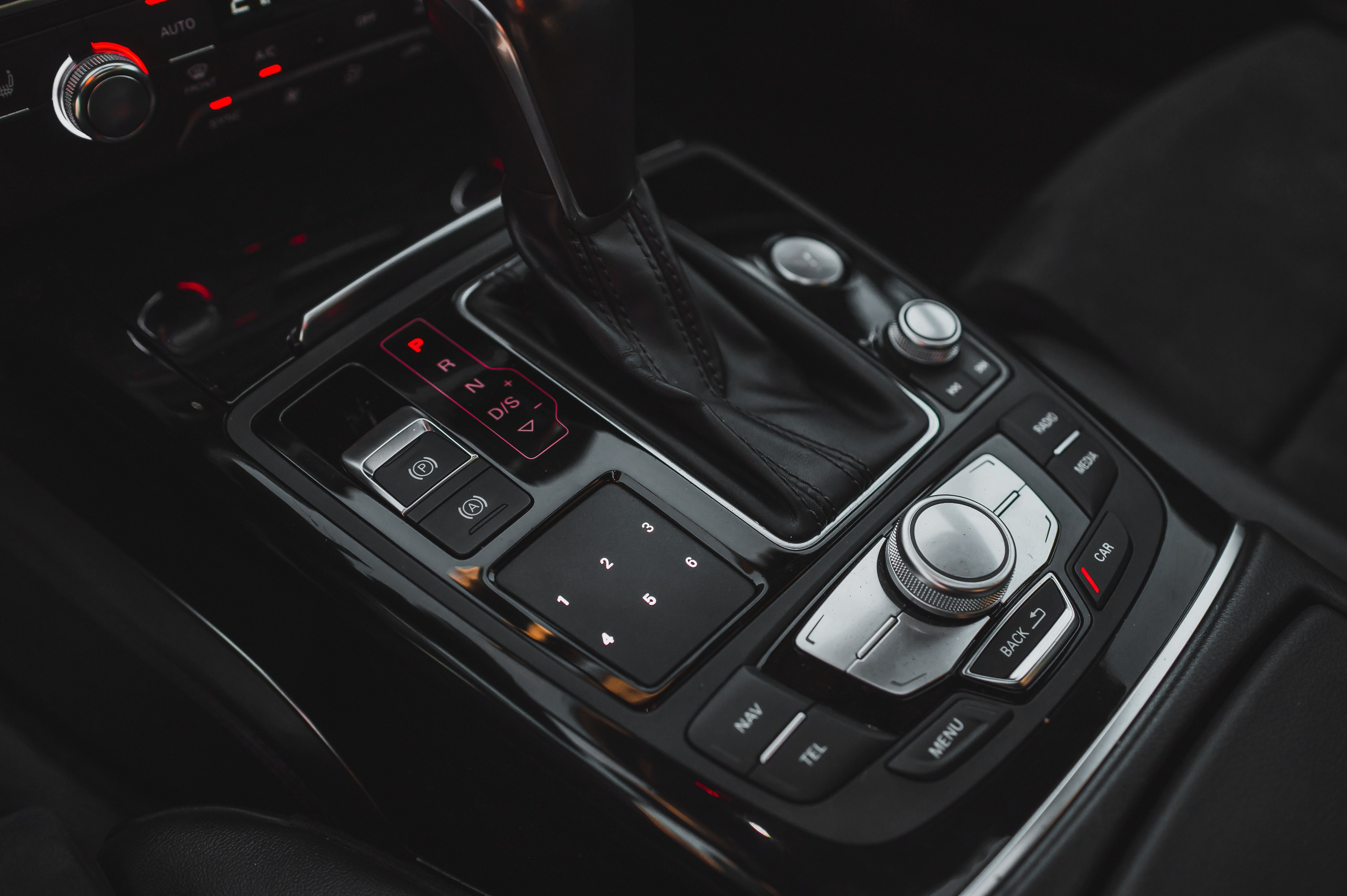 Съёмка автомобилей. Фотограф в Астане