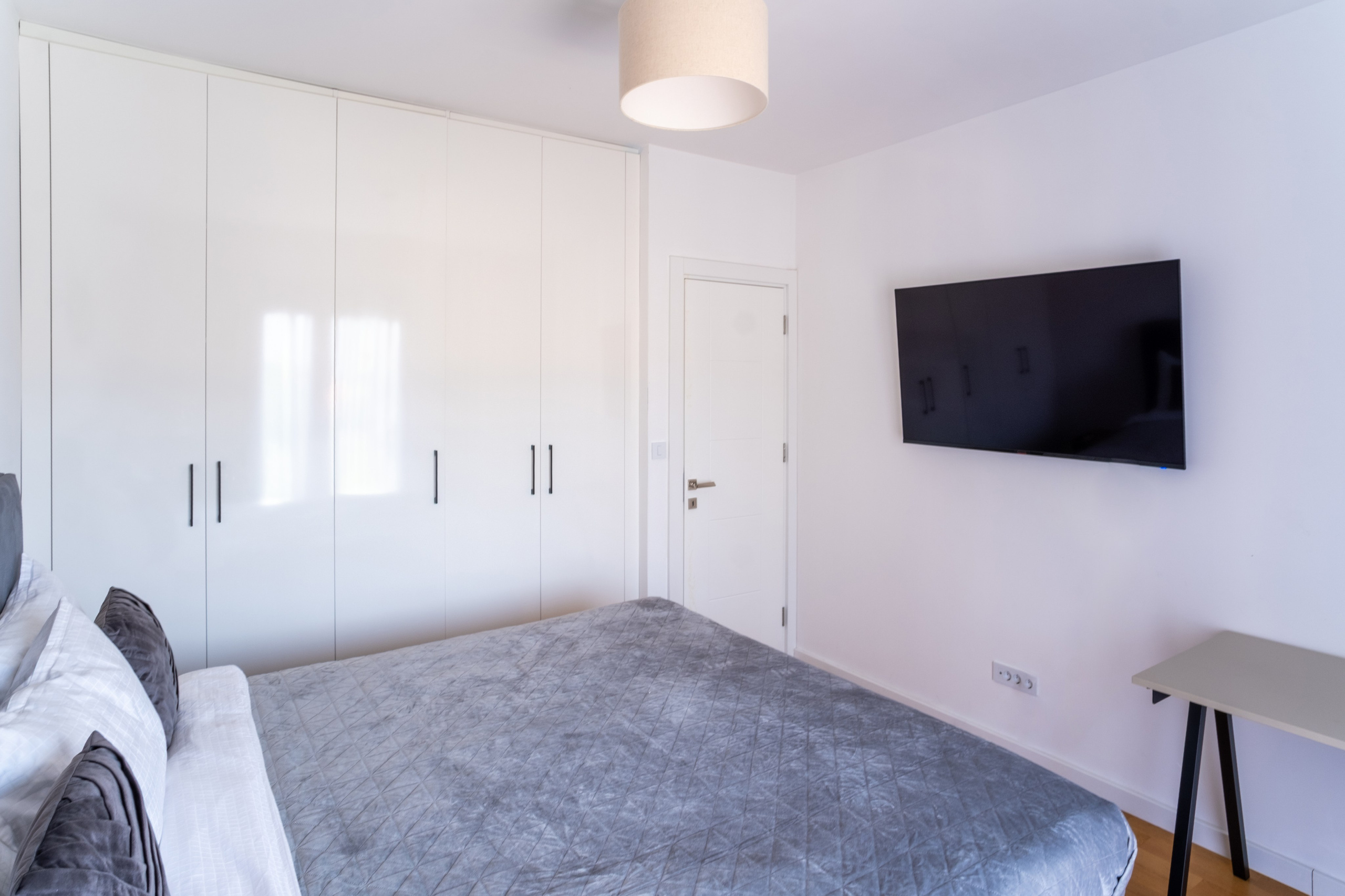 Apartments Tivat, Selyanovo. Family and wedding photographer in Montenegro