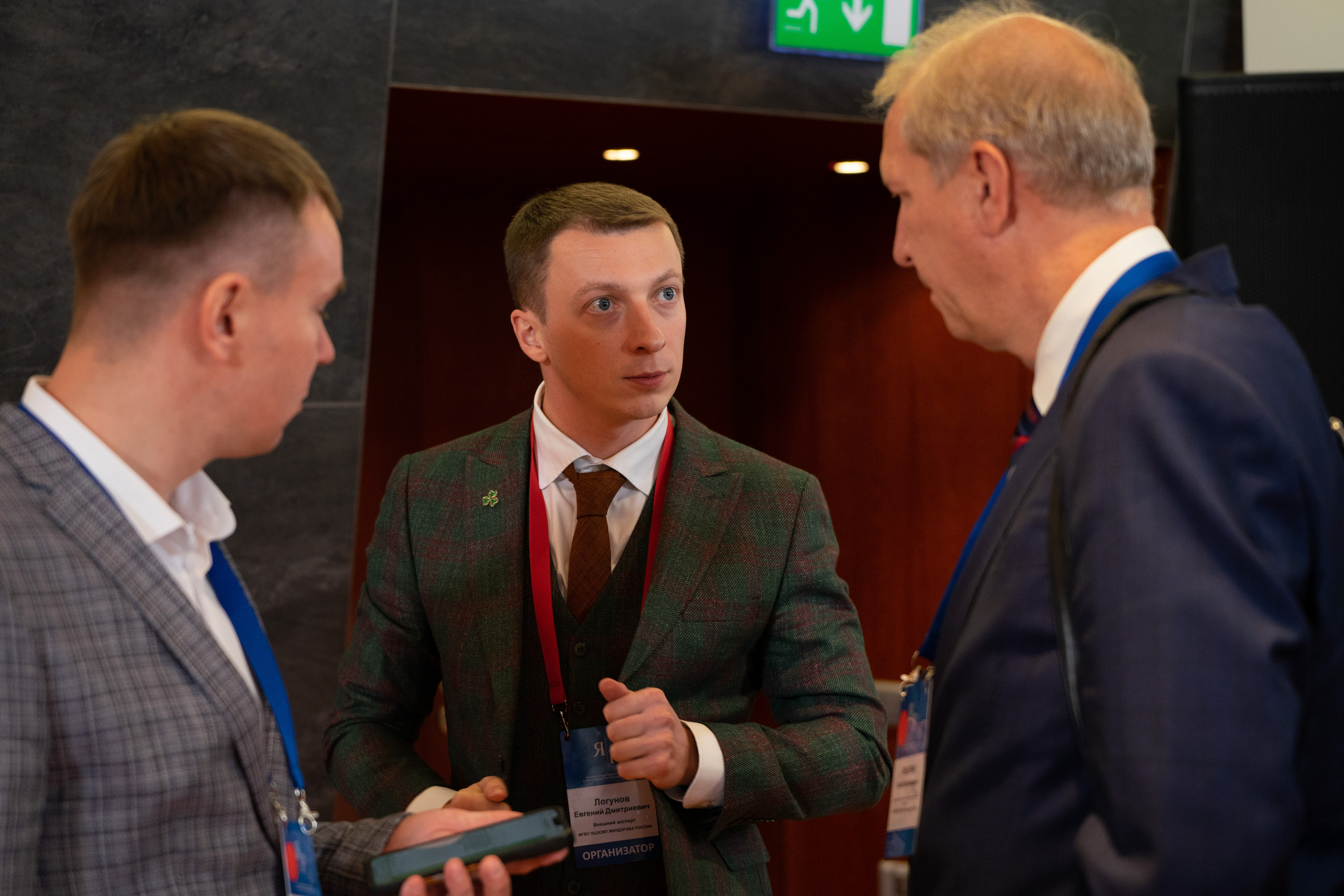 Ярмарка разработок: От идеи к спасению жизней. Профессиональный портретный фотограф в Москве Владимир Глаголев