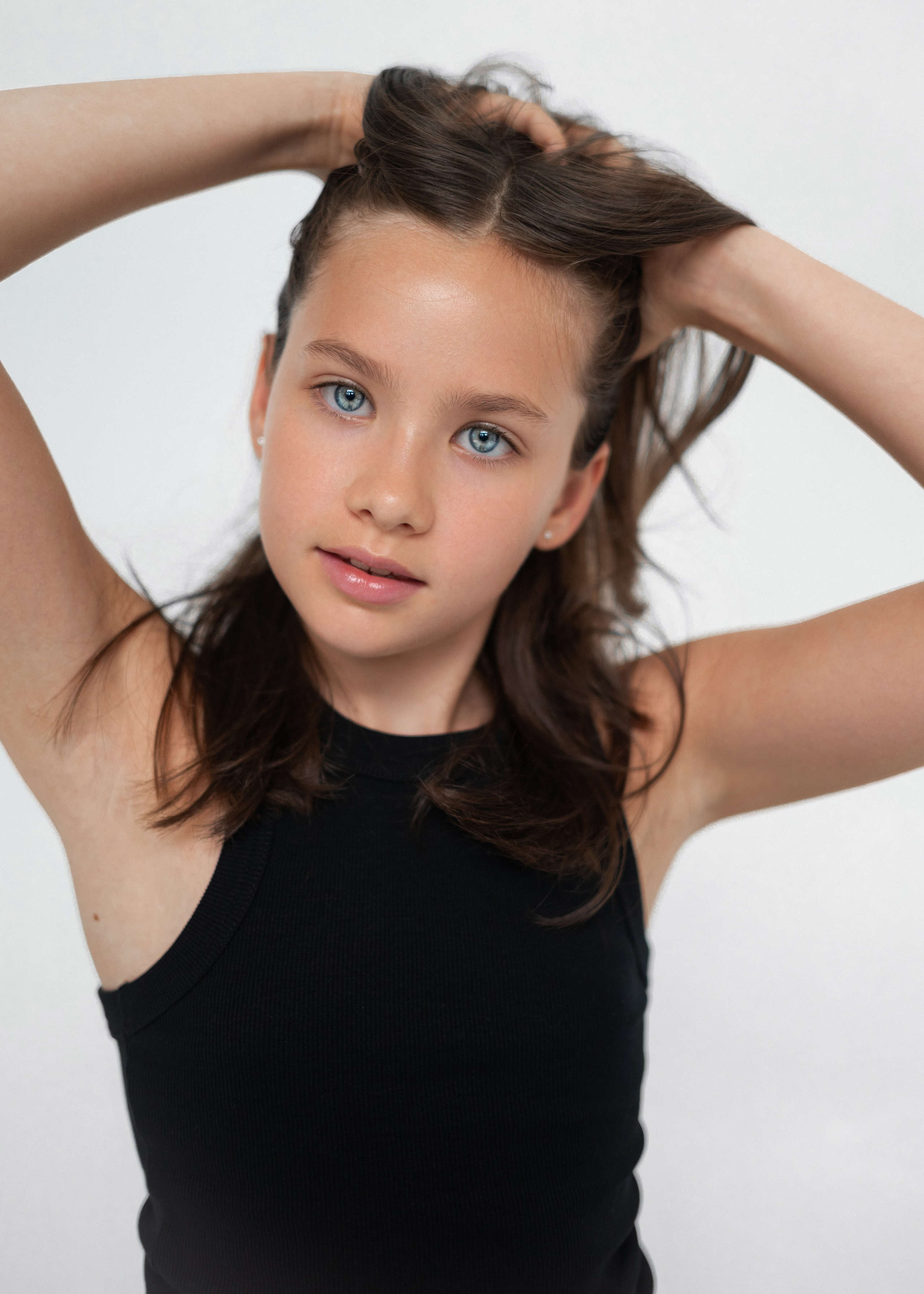 Модельное портфолио. Фотограф Москва Виктория Вишневская актерское / модельное портфолио