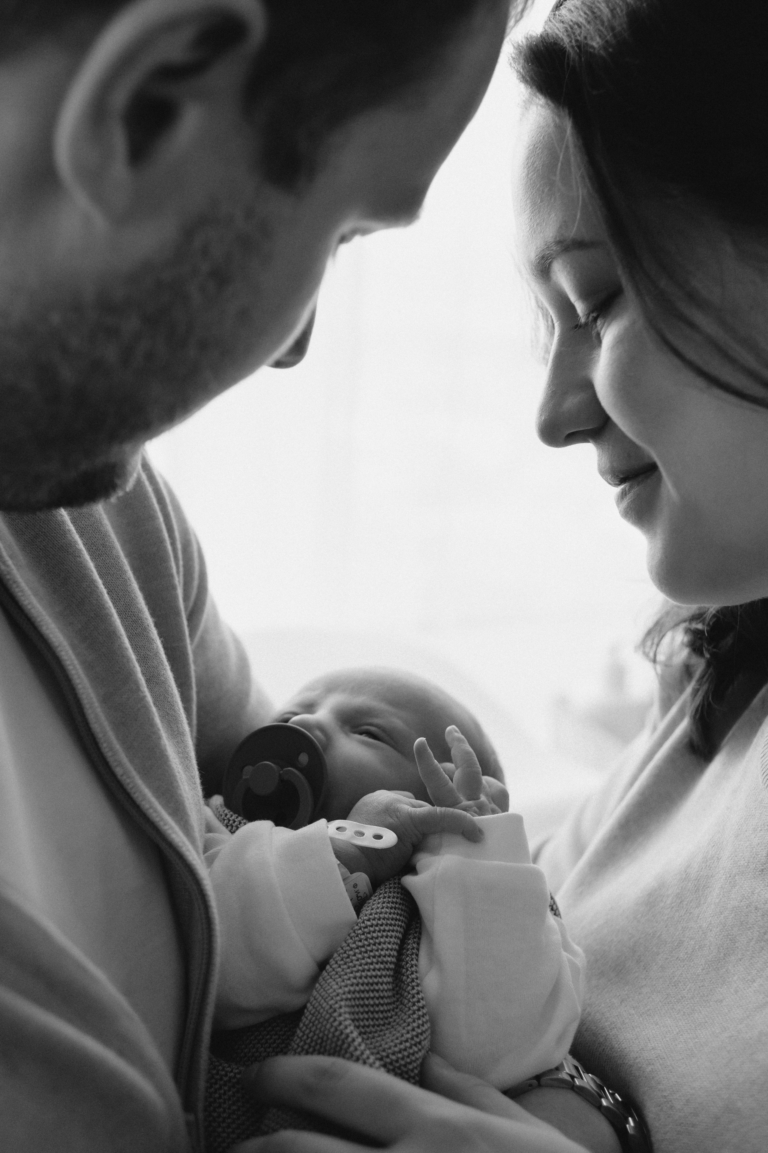 Мирон, первый день дома. Семейный фотограф Уфа Головченко Анастасия