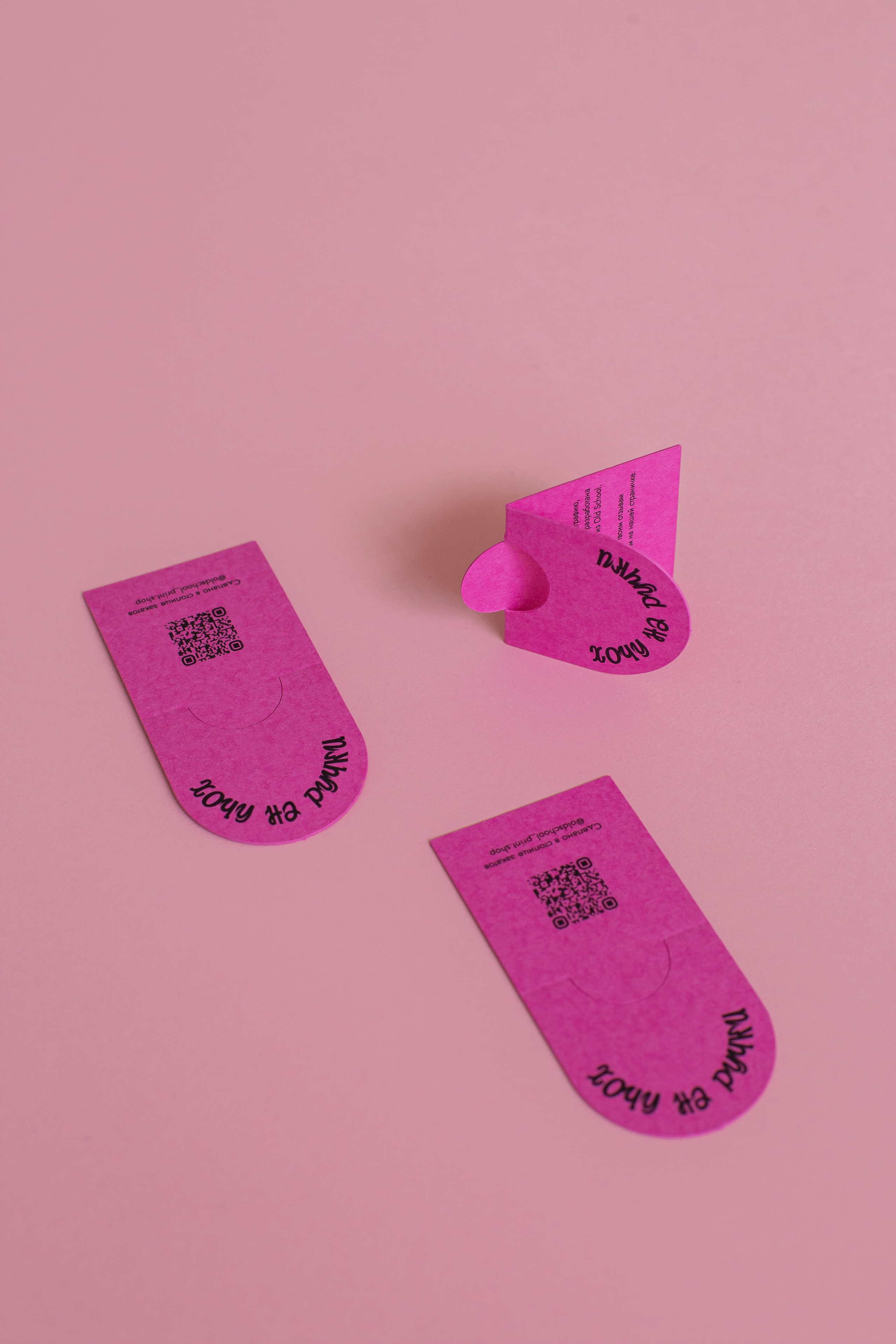 Chancellery shop. Fotograf u Crnoj Gori-porodično fotografisanje sa djecom, lovestory, nekretnine