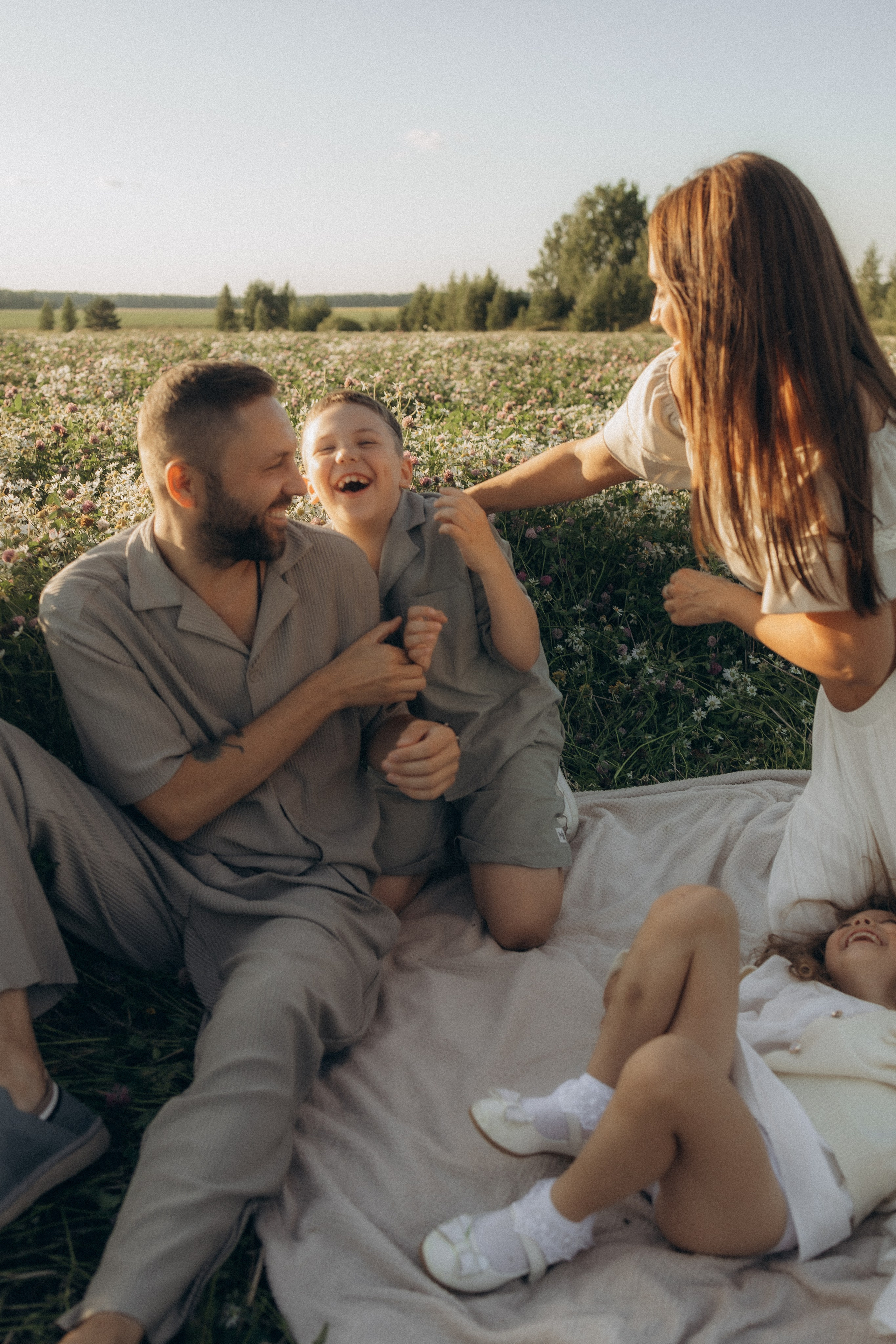Семейная в ромашках. Эльвира Галимьянова — семейный фотограф Екатеринбурга
