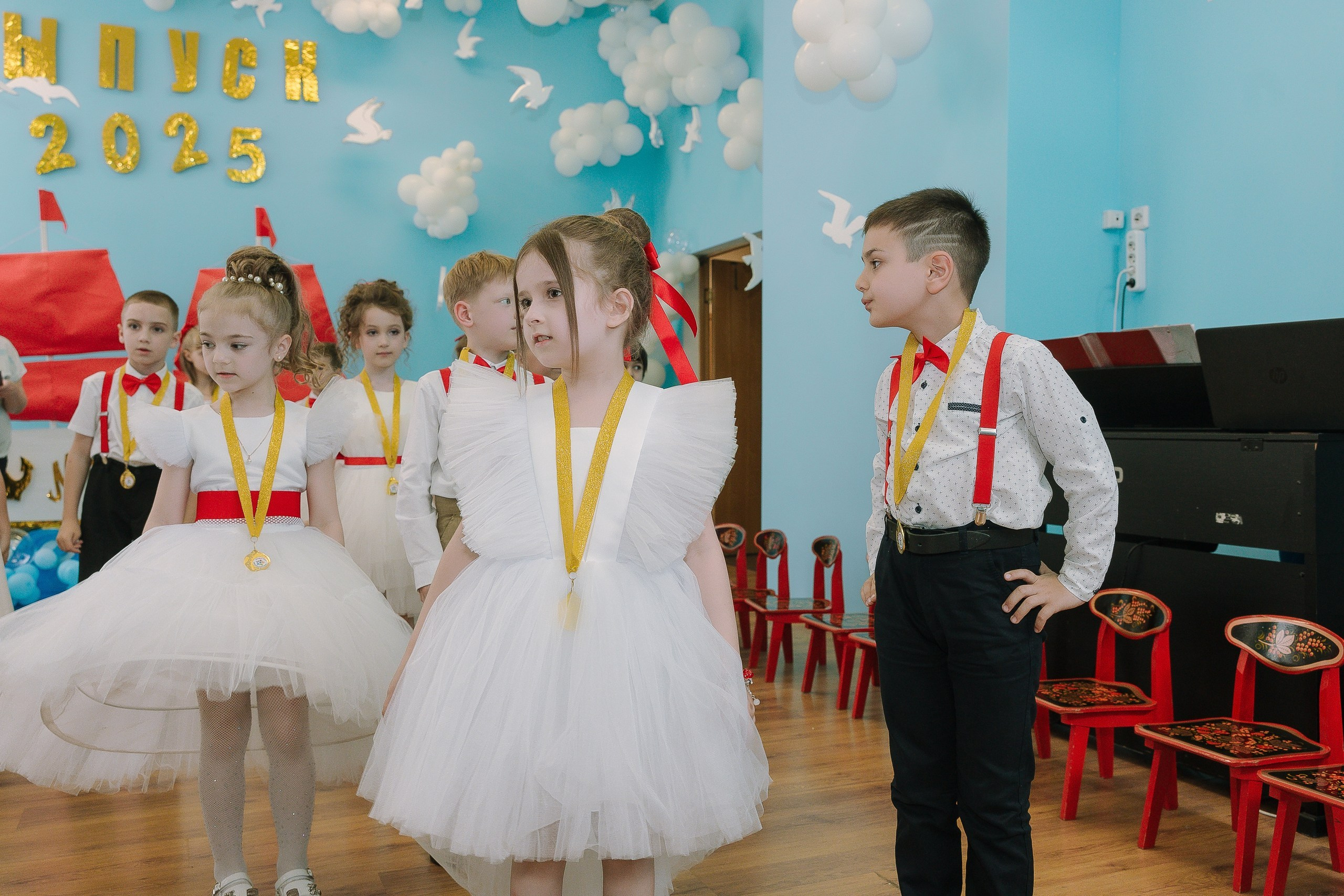 Выпускной 10 ДС. Выпускные альбомы Натальи Бутко: Новороссийск, Анапа, Геленджик