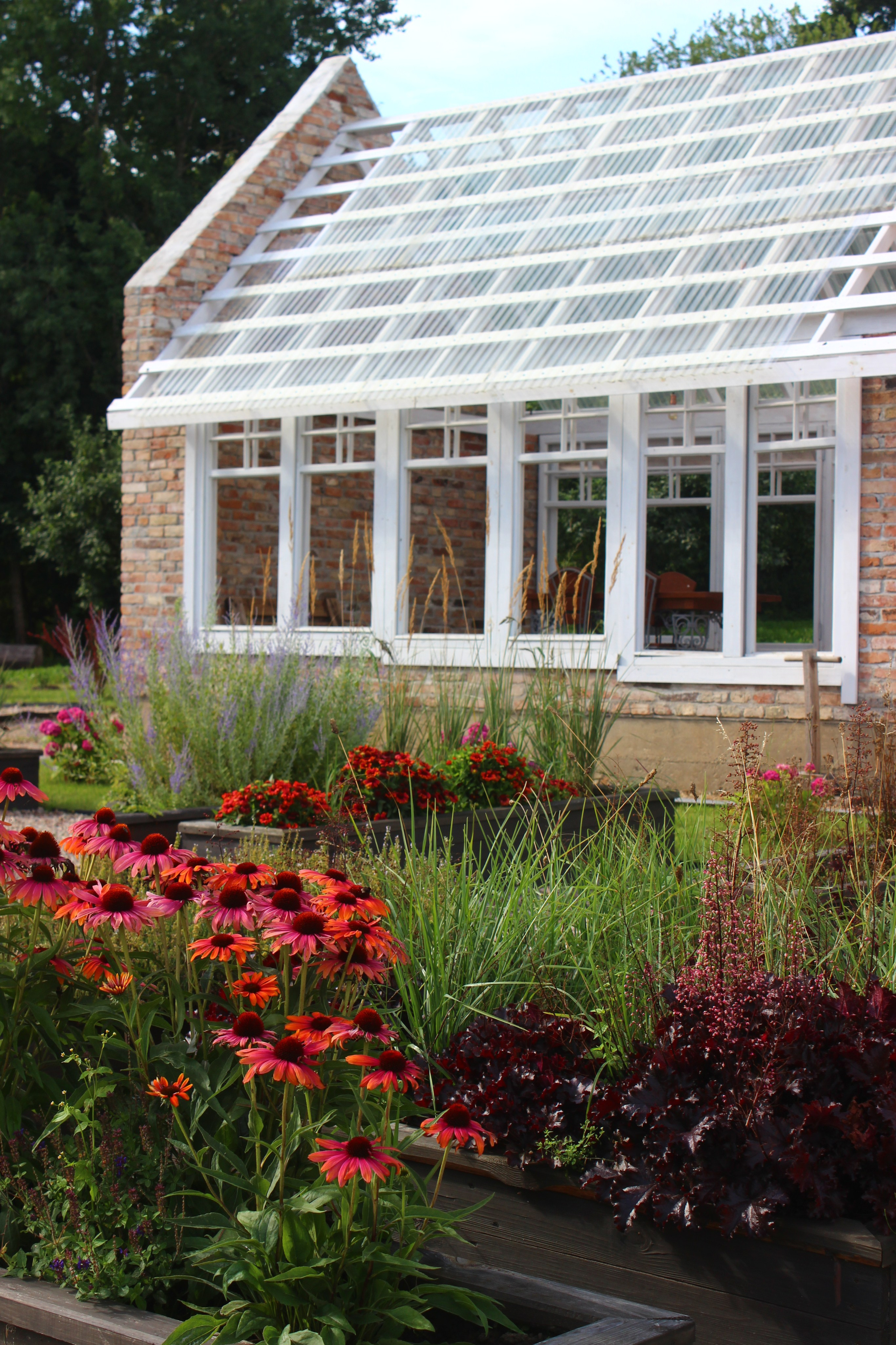 APOTHECARY GARDEN. LA. Ландшафтный дизайн в Минске и Гродно