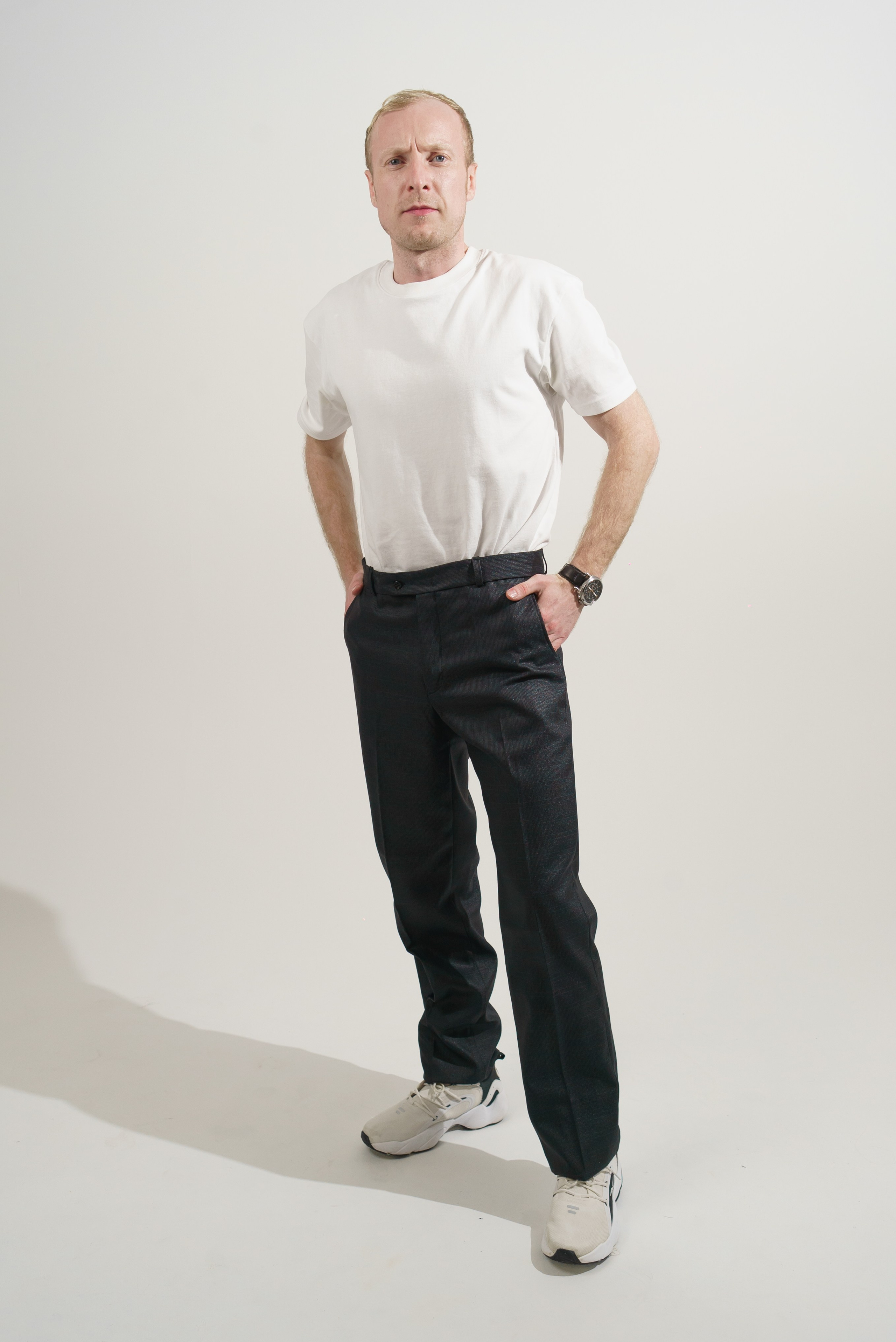 Предметная фотосъемка одежды для Wildberries и Ozon — бренды Краснодара. Фото и видеосъемка одежды для маркетплейсов Ozon, Wildberries. Шедевры для Вас! Фотограф и Видеограф в Краснодаре Пахиев Руслан