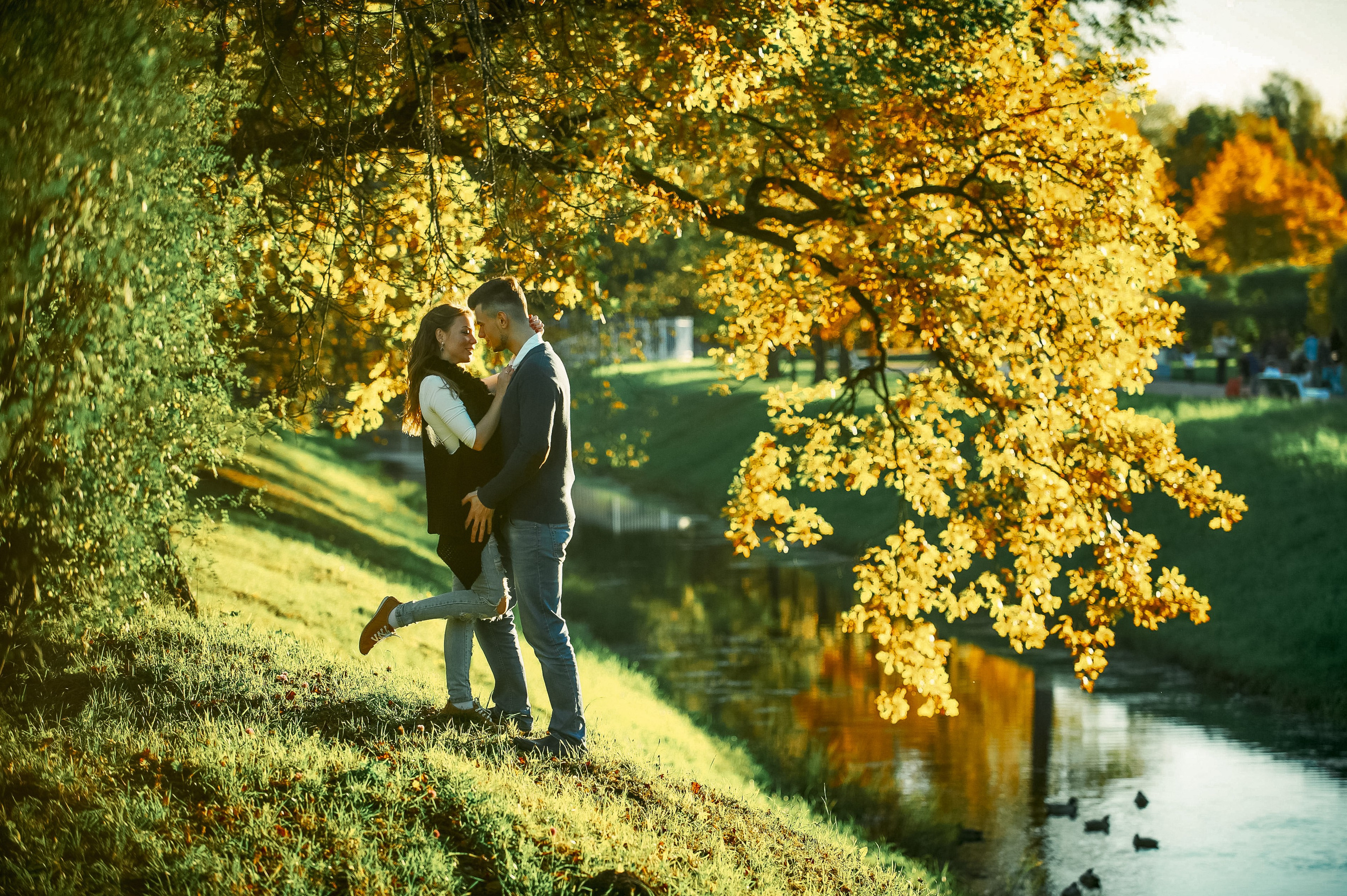 Love story в Пушкине в Екатерининском и Александровском парке. Портретный, семейный и свадебный фотограф в Санкт-Петербурге и в Пушкине Ширяев Денис