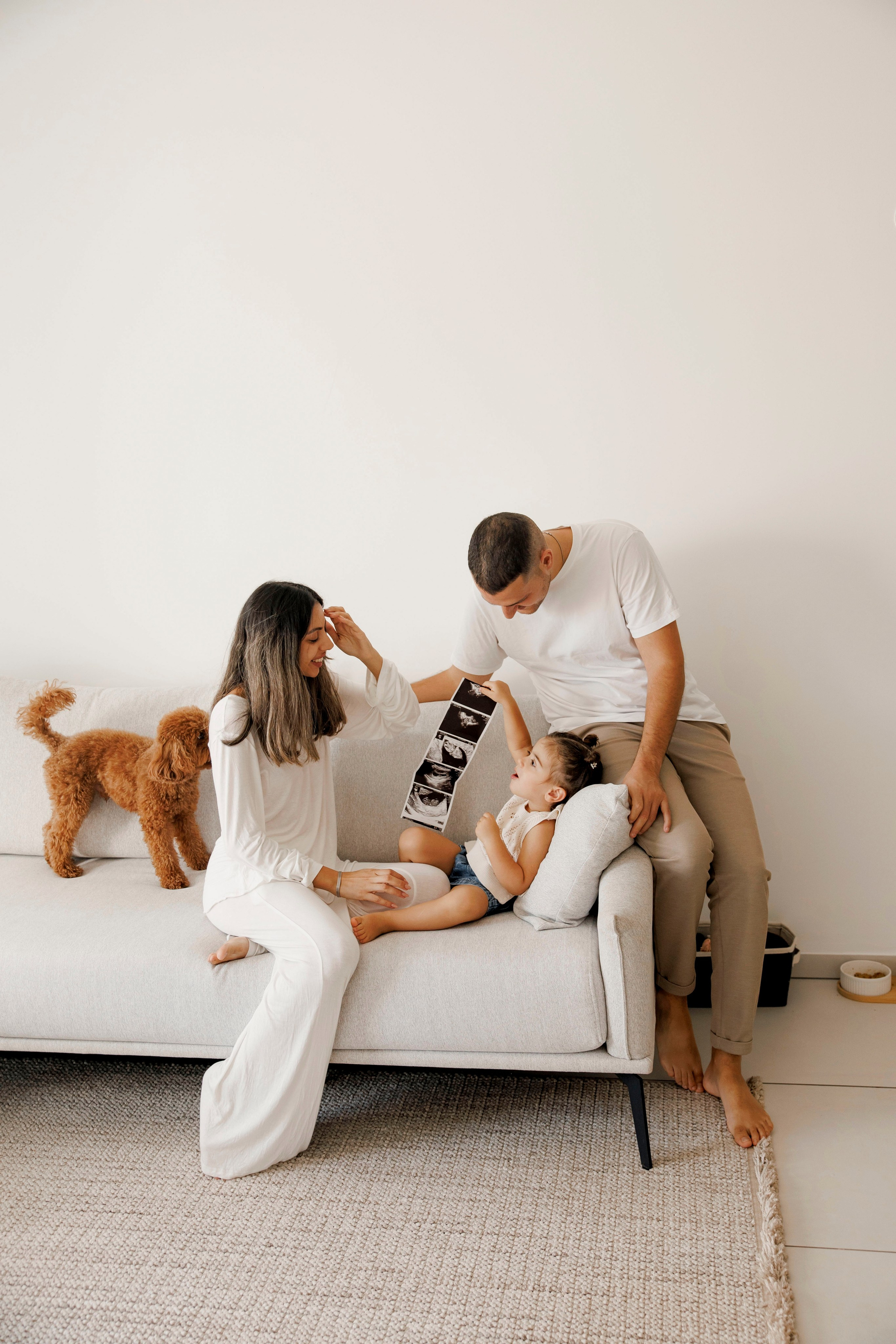 Family photoshoot at home. Главная