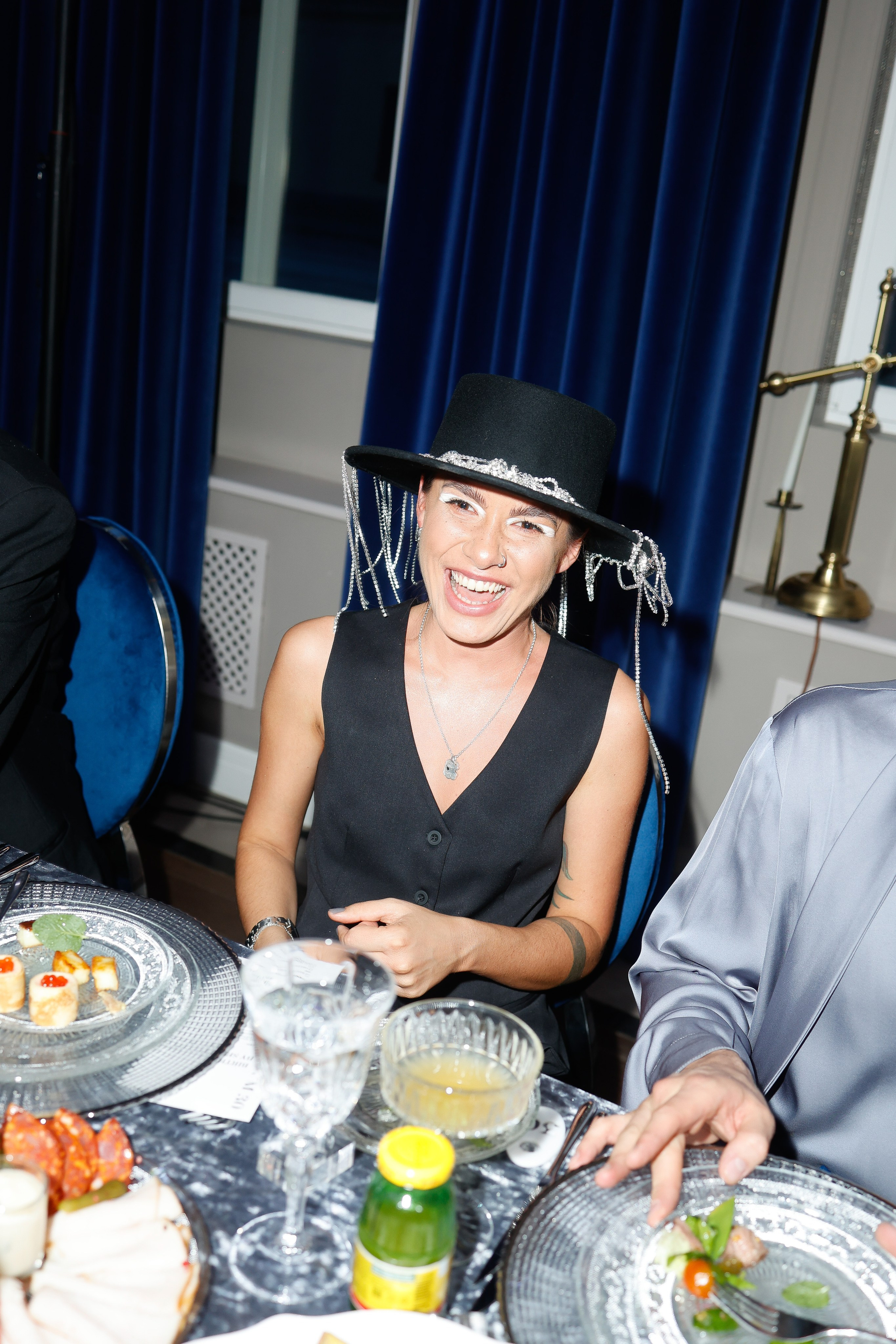 СЕРГЕЙ СУХОВ. Nikolskayasecular