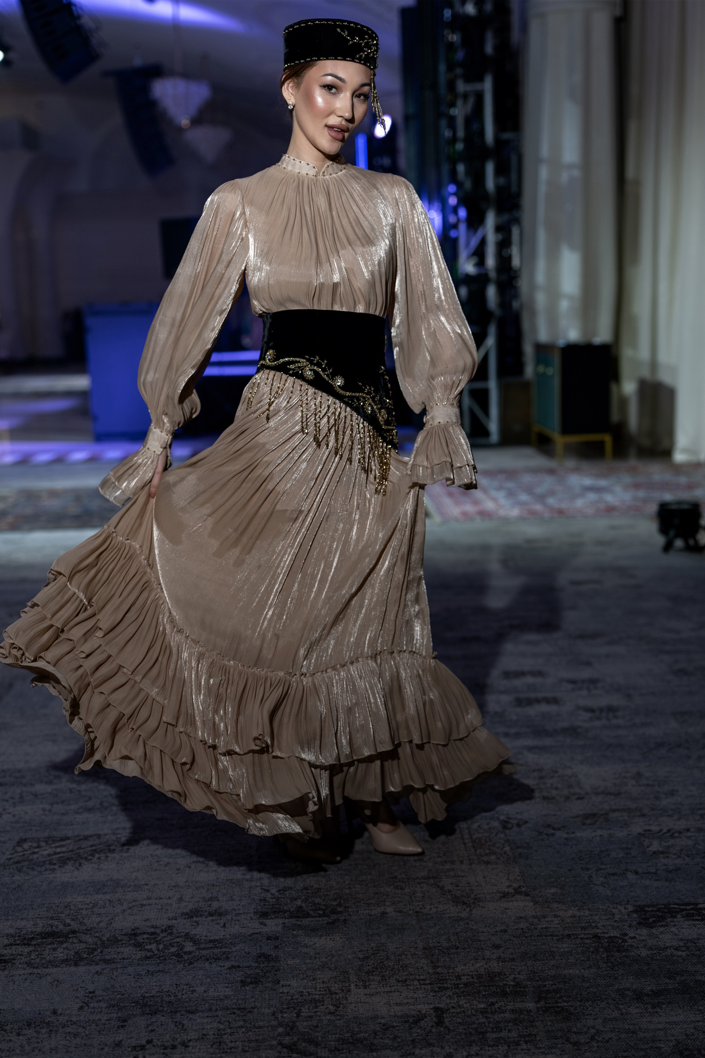 Backstage. Сайт Алматинского НЮ АРТ, будуар и фэшн фотографа Дениса Карпенко