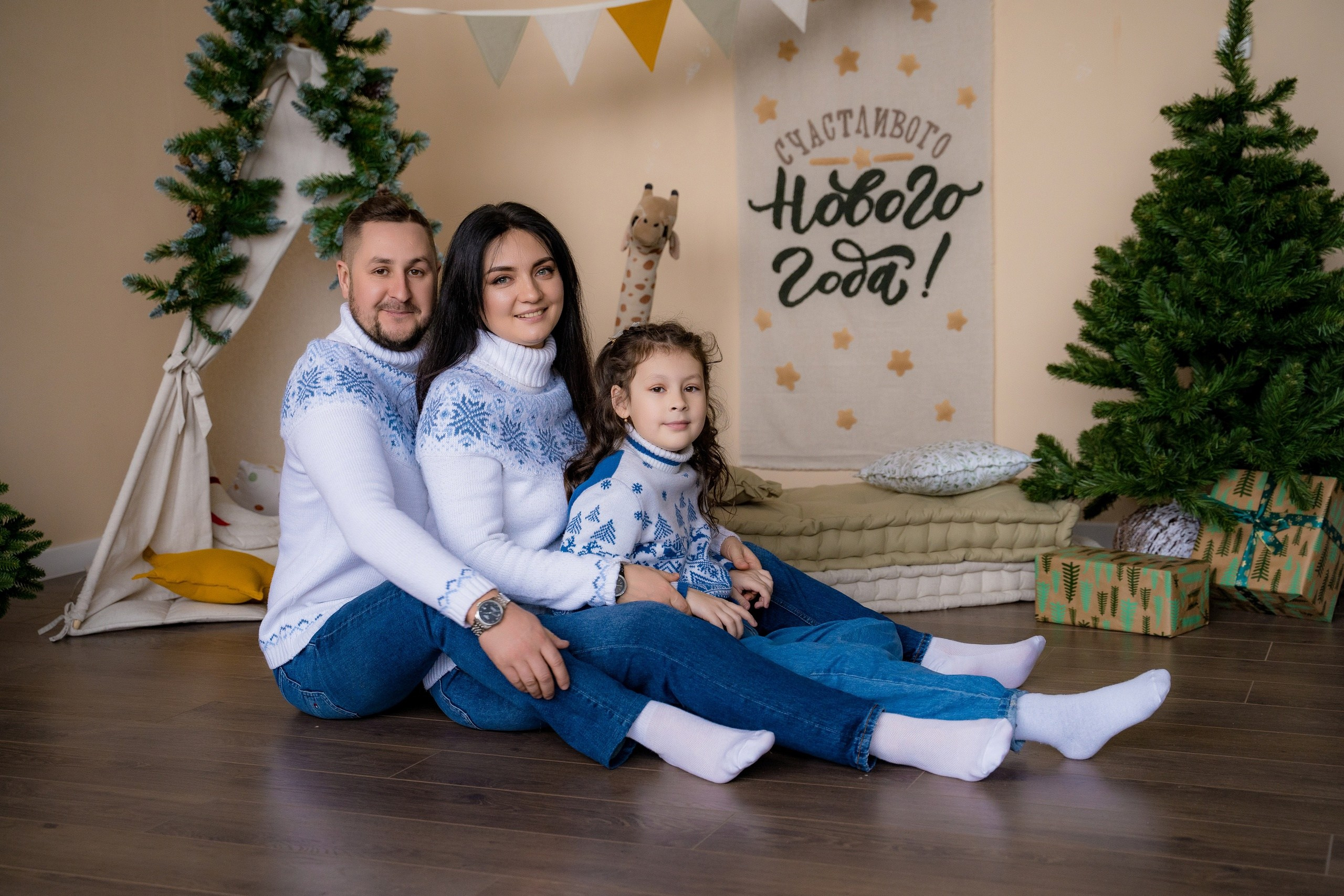 Комплекты Family look. Фотостудия Малина в городе Улан-Удэ. Фотограф Ирина Жарникова