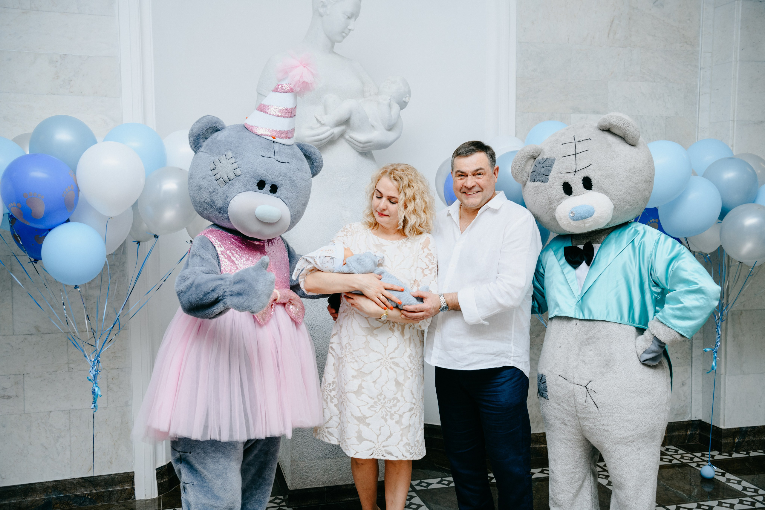 Выписка Владимира. Снегиревка. Фотограф на выписку из роддома в Москве и МО