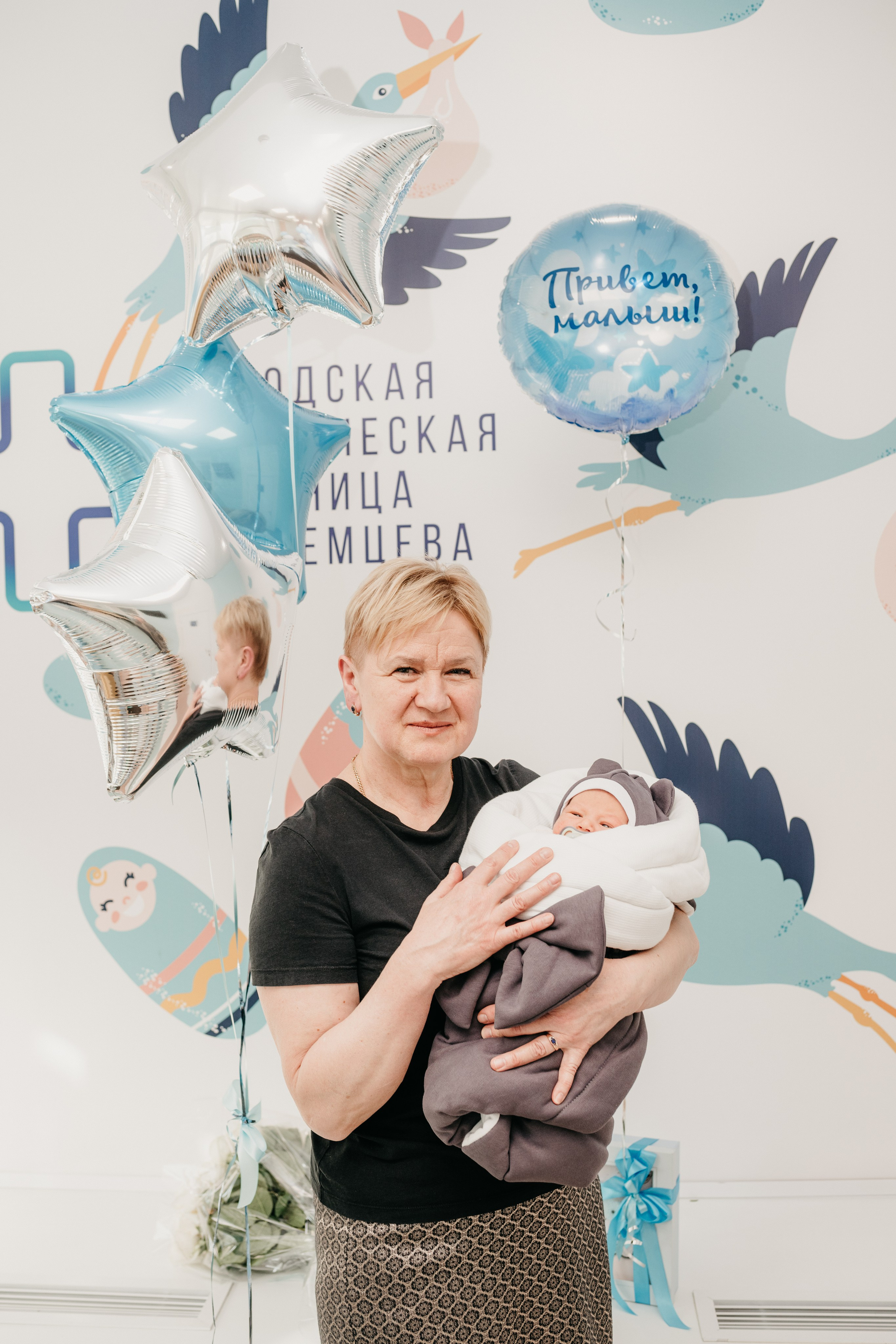 Выписка Егора. Фотограф на выписку из роддома в Москве и МО
