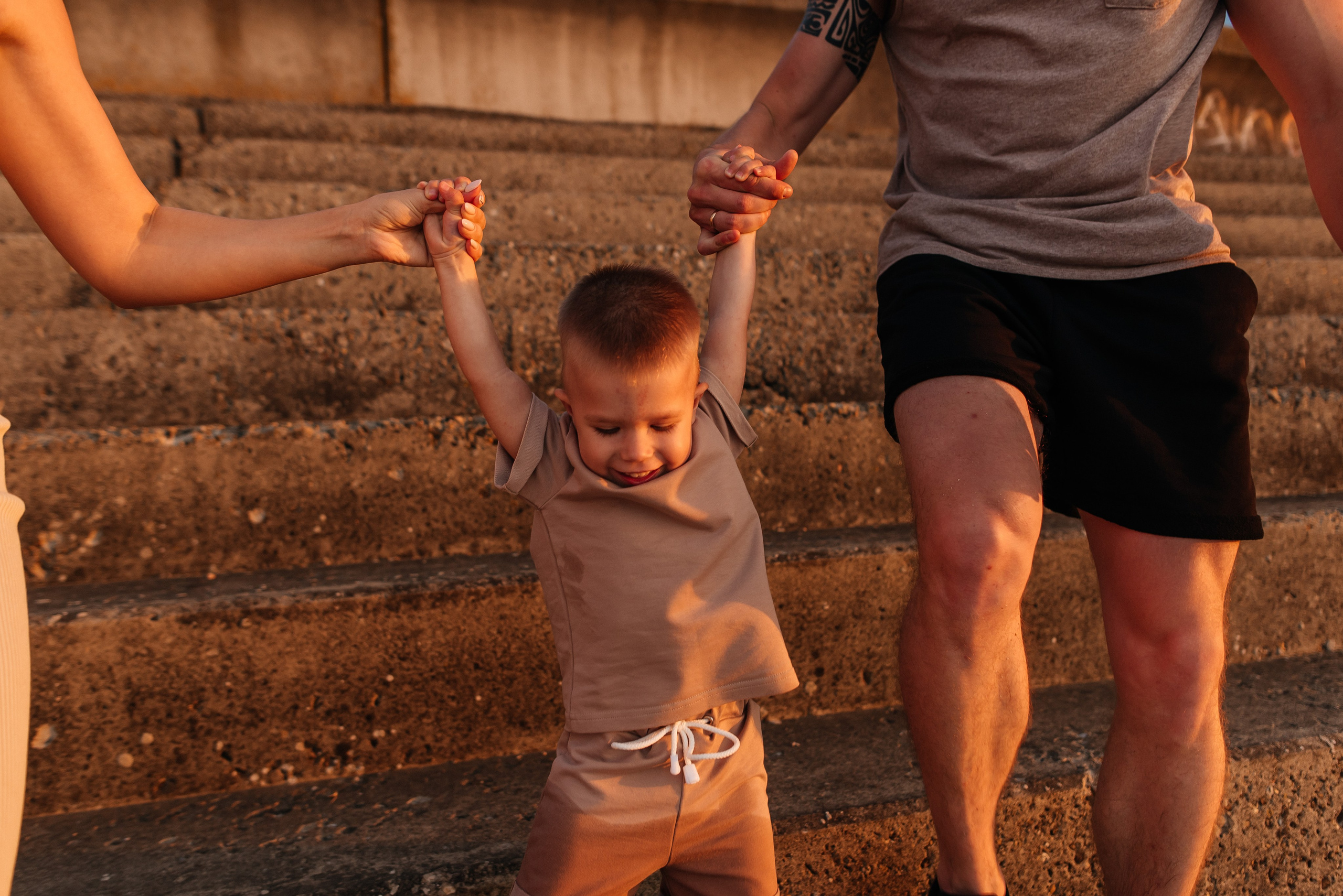 Чудесные закаты. Детский и семейный фотограф выпускной альбом Приморско-Ахтарск