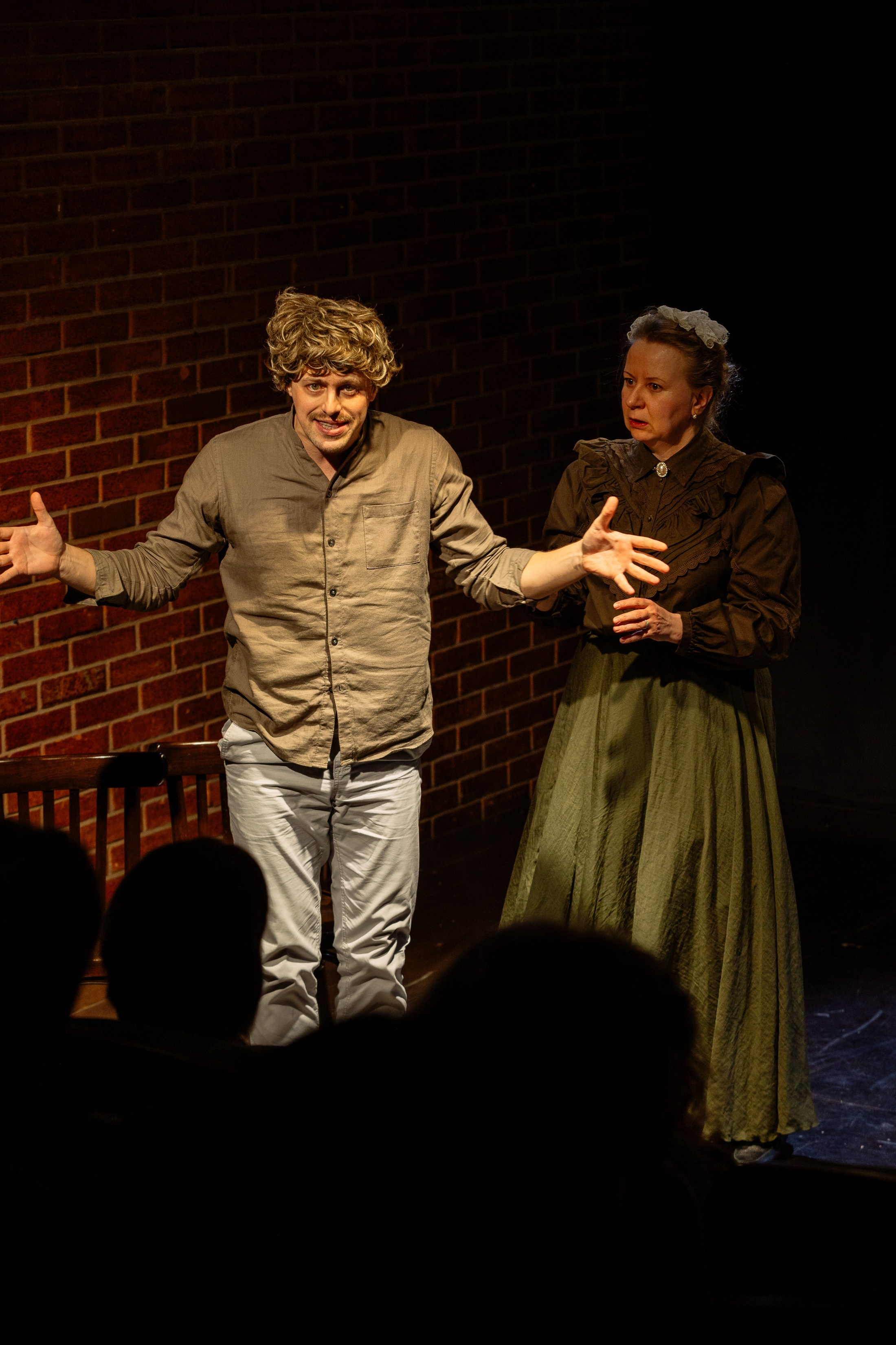 Театр Арт-Авеню _ Женитьба Бальзаминова. Фотограф Юлия Мальцева