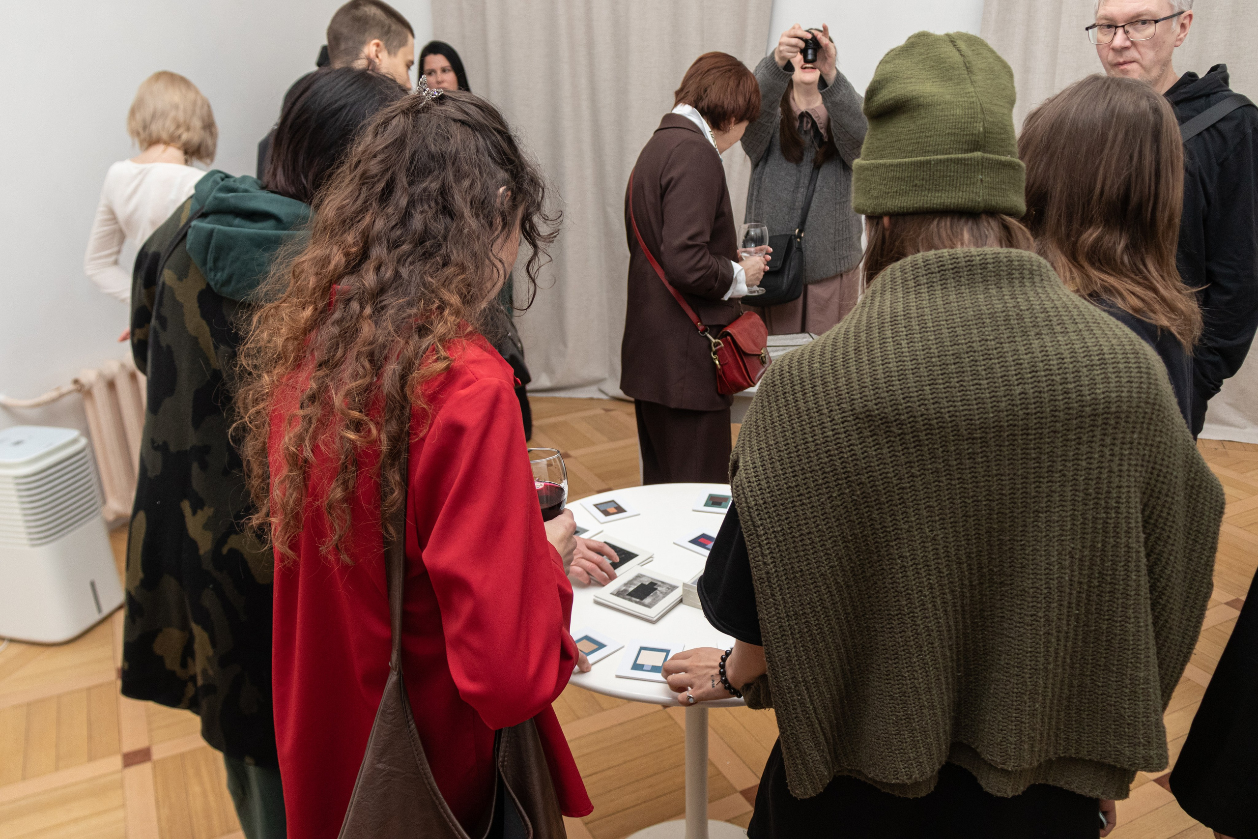 Exhibition openings, Art Gaden gallery. Janie valde |photographer & visual artist