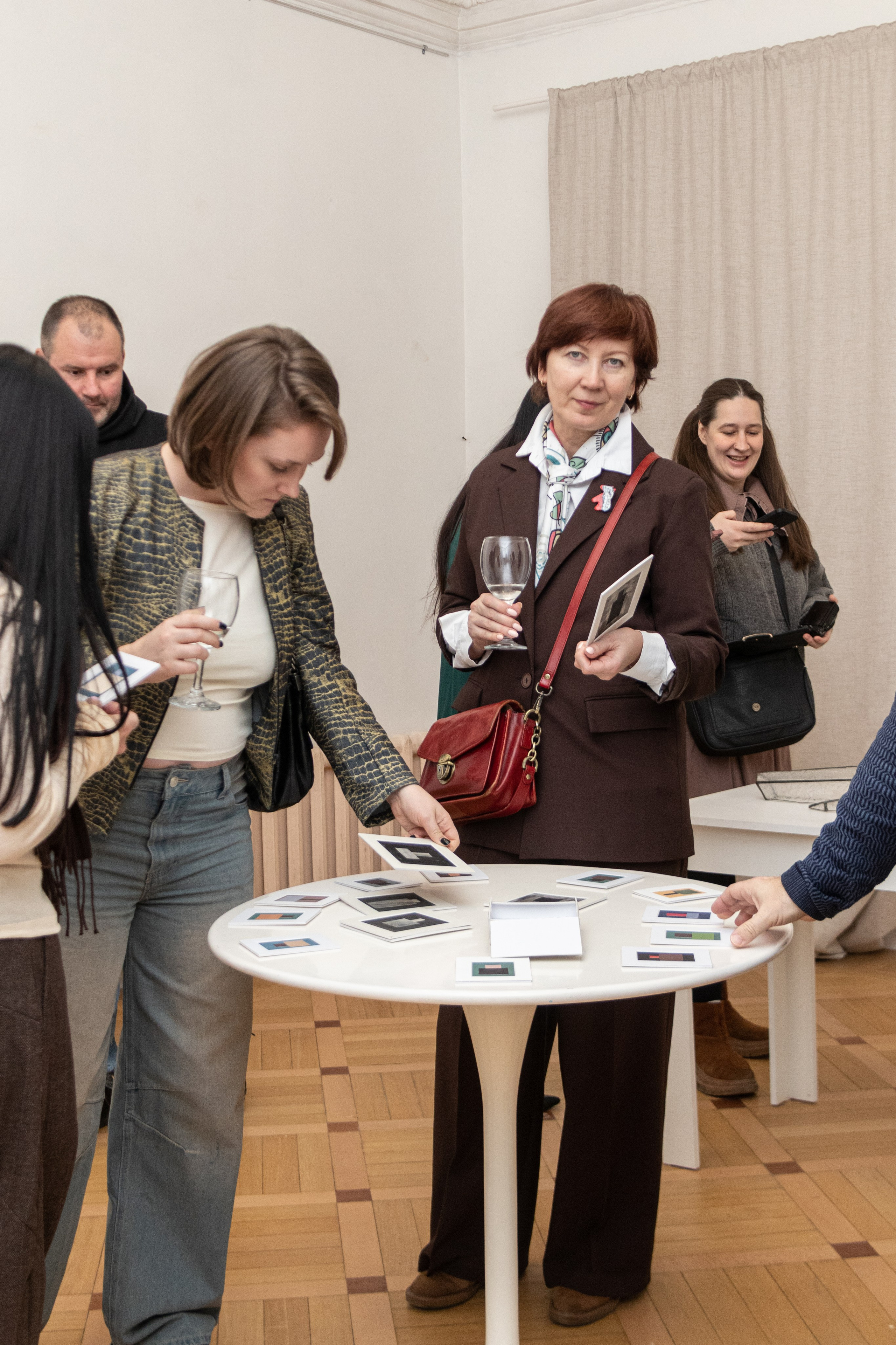 Exhibition openings, Art Gaden gallery. Janie valde |photographer & visual artist