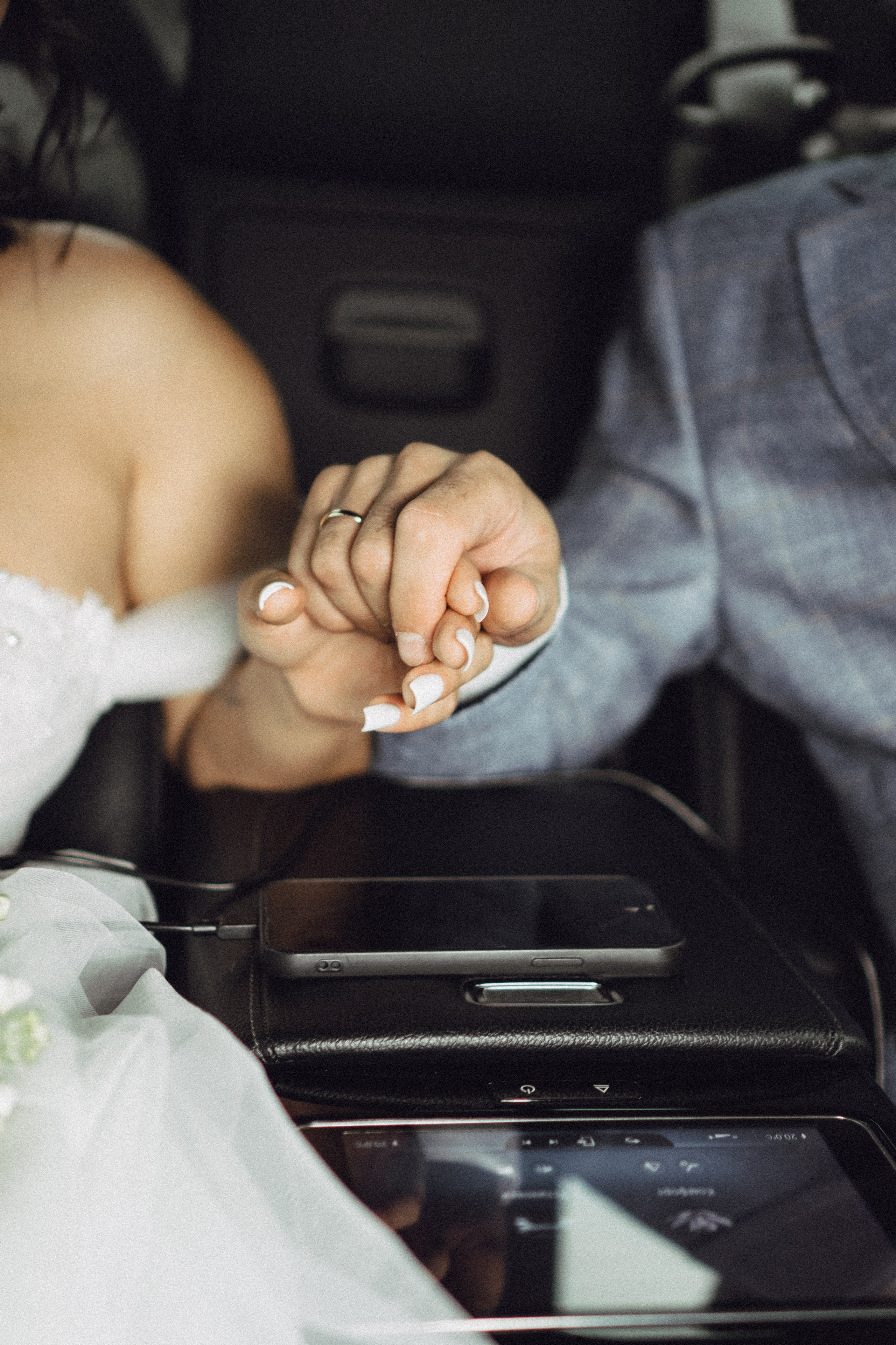 СВАДЕБНАЯ ПРОГУЛКА РЕСТОРАН МЫ ЖЕ НА ТЫ И ФОТОСЕССИИЯ С АВТОМОБИЛЕМ. Профессиональный фотограф, Санкт-Петербург — Виктория Богомолова