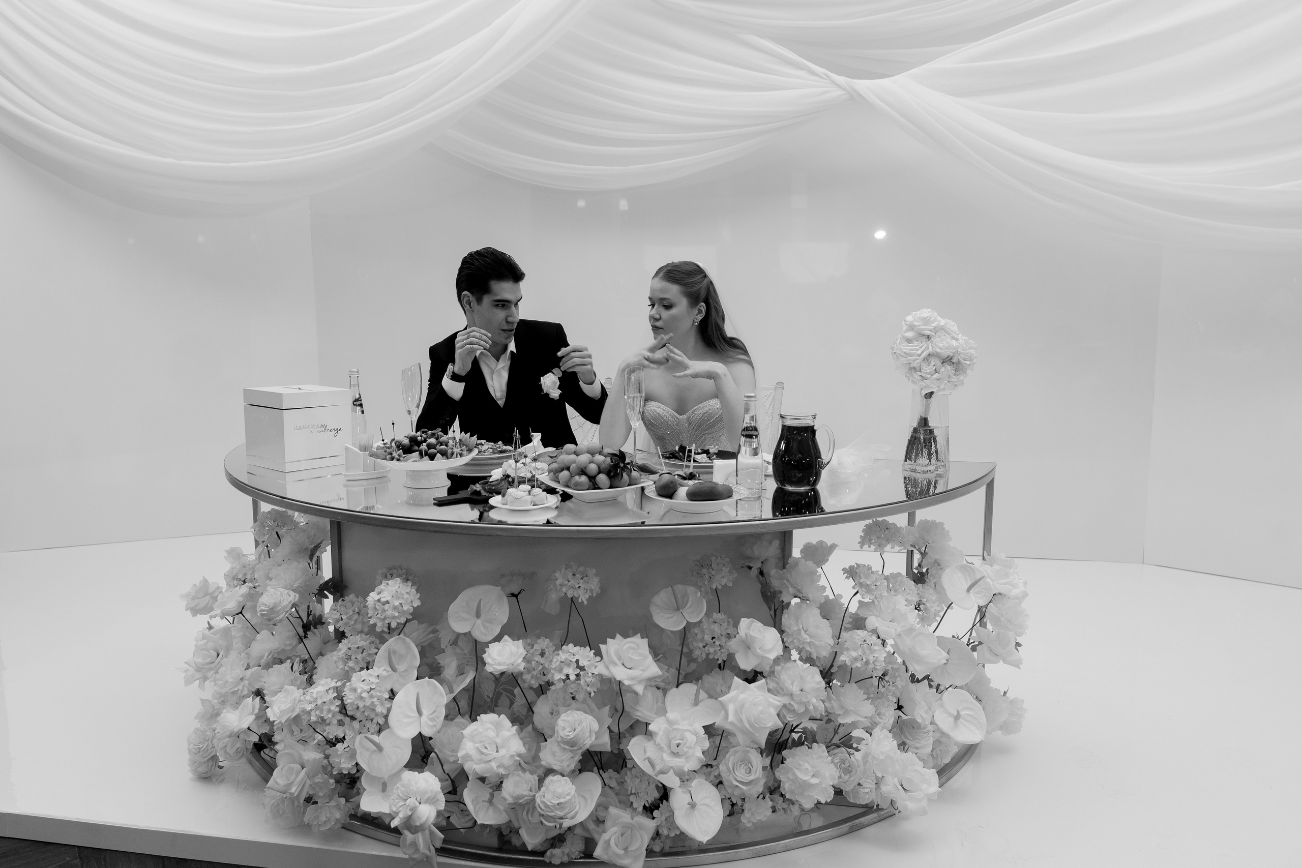 СЬЕМКА СВАДЕБНОГО БАНКЕТА (СНЯТО В СИБИРЕ В НИЖНЕВАРТОВСКЕ). Профессиональный фотограф, Санкт-Петербург — Виктория Богомолова