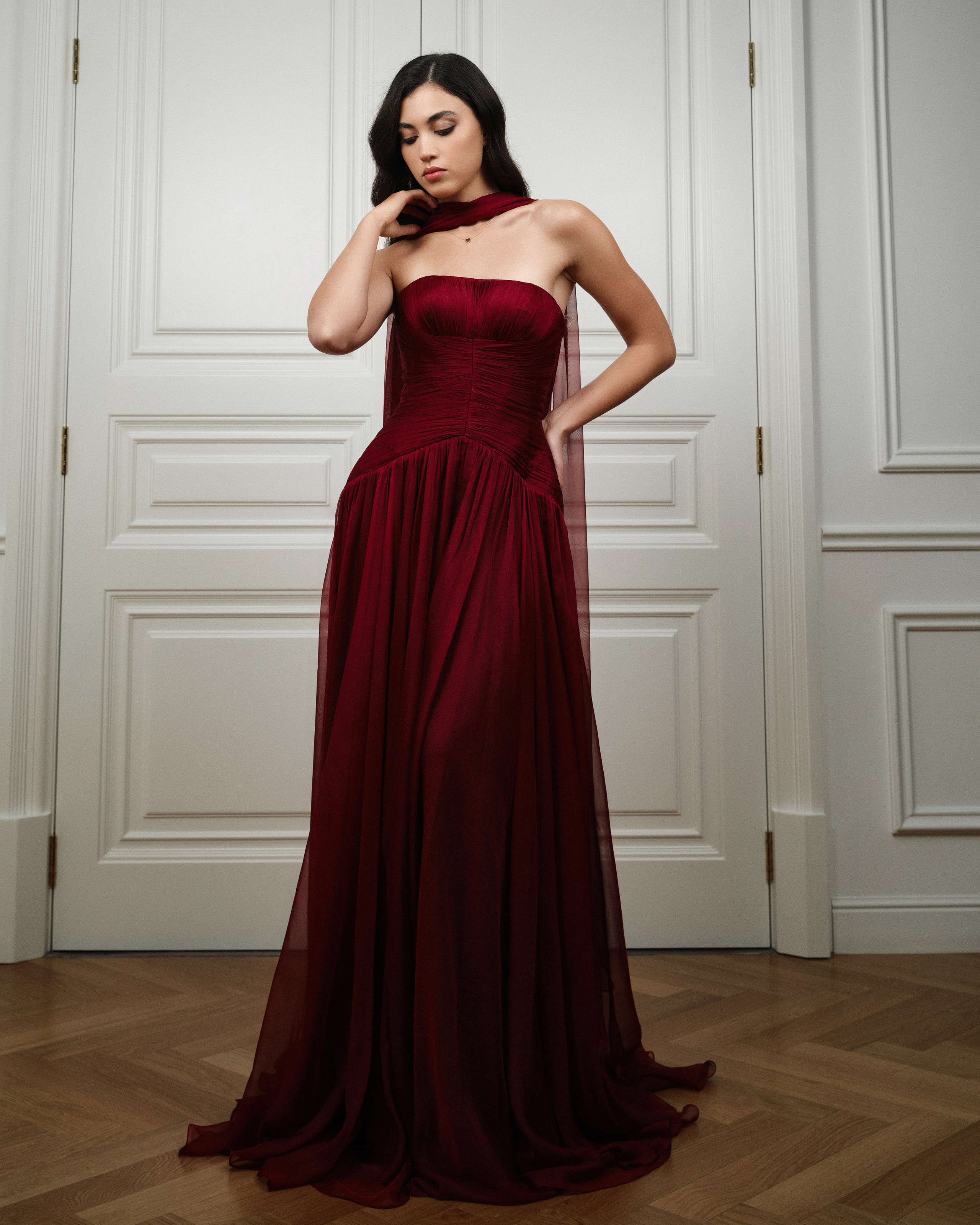 Brand Dress. NOIZOMAX Художественный фотограф в Дубай