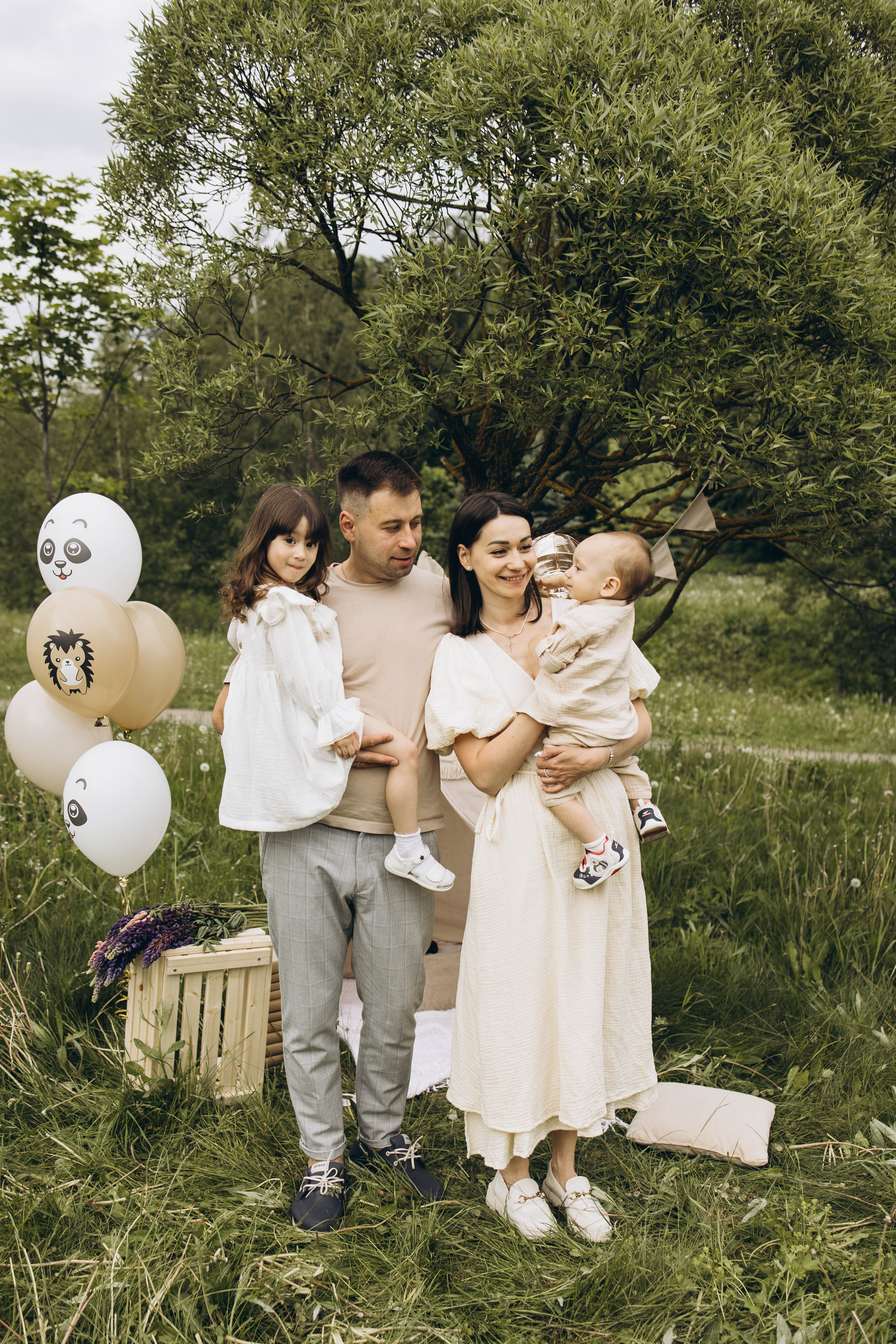 Маша, Женя, Ариана и Мирон. Семейный фотограф в Москве Виктория Ястребинская