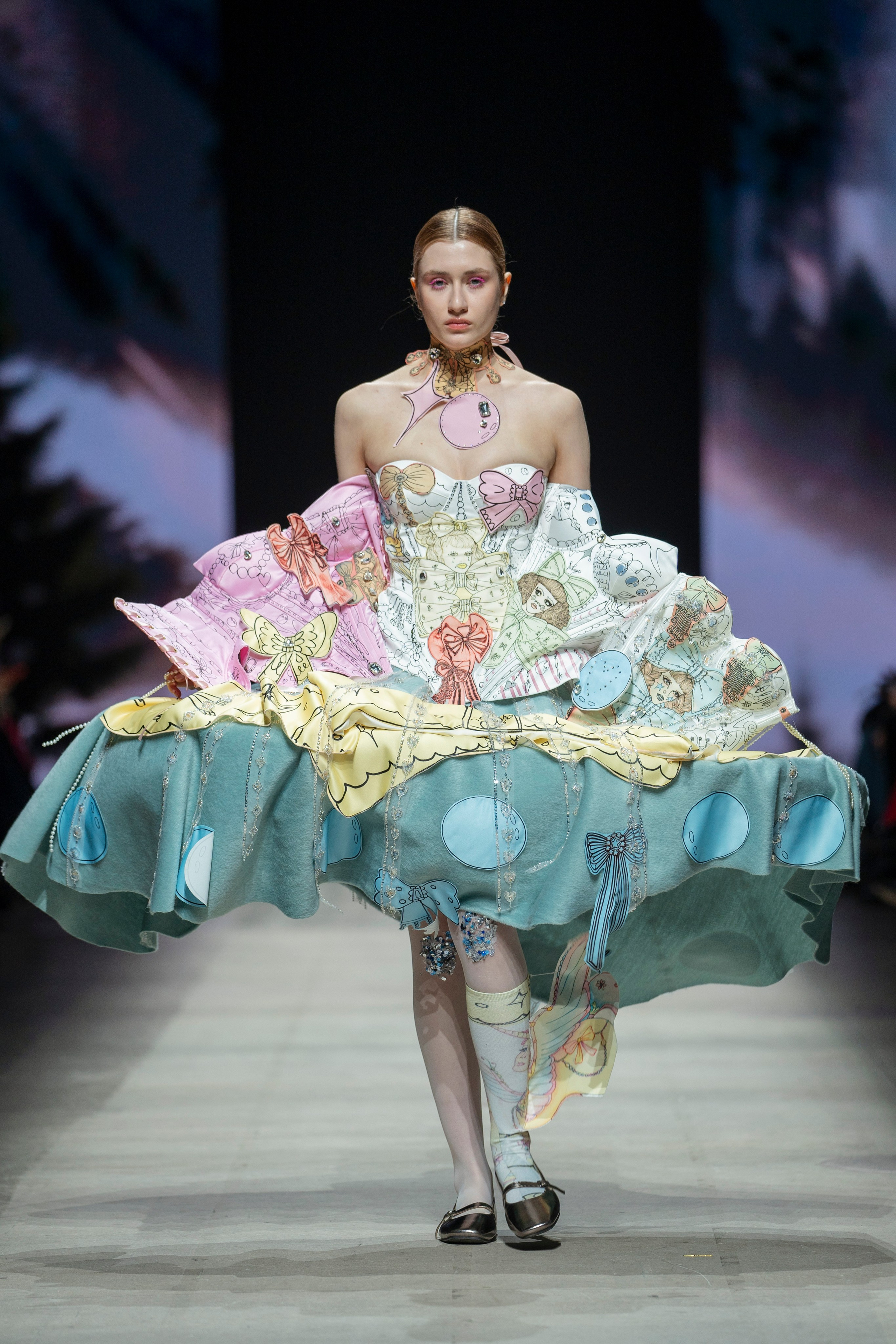 Показ Школы дизайна НИУ ВШЭ на Московской неделе моды. Фотограф в Москве Савкина Евгения