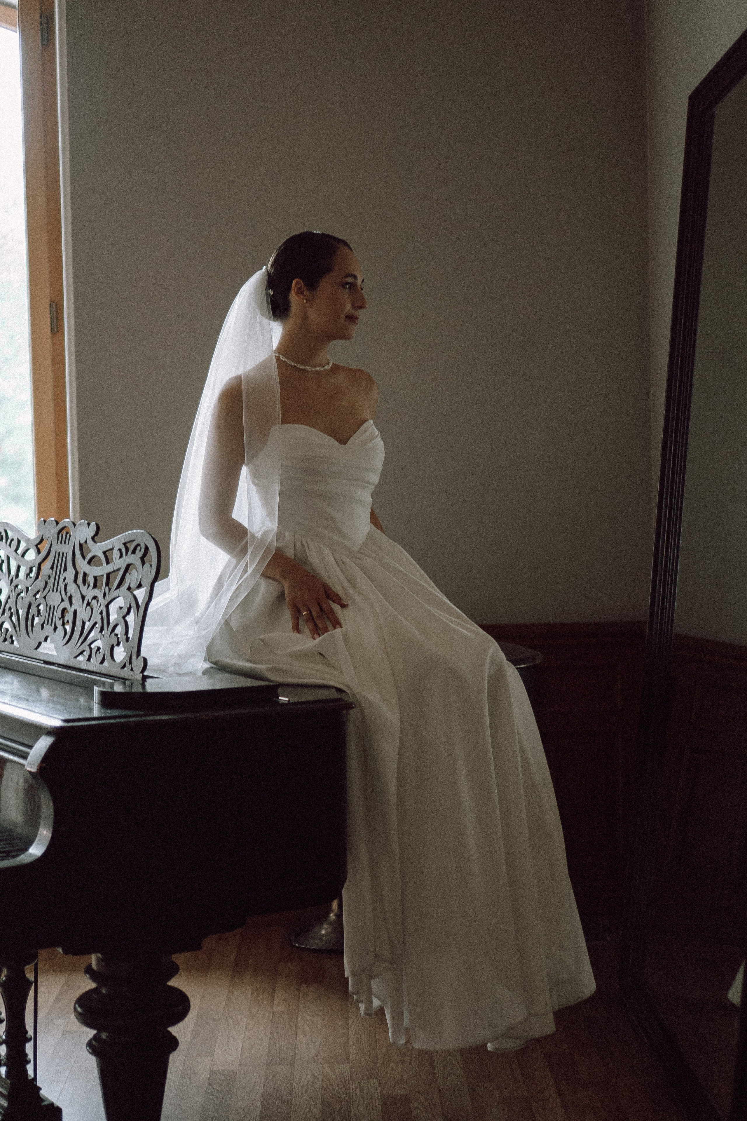 СВАДЕБНАЯ ПРОГУЛКА В САНТК-ПЕТЕРБУРГЕ (ИСАКИЕВСКИЙ СОБОР, ЗИМНЯЯ КАНАВКА, ЭРМИТАЖ И БОЛЬШАЯ МОРСКАЯ УЛИЦА). Профессиональный фотограф, Санкт-Петербург — Виктория Богомолова