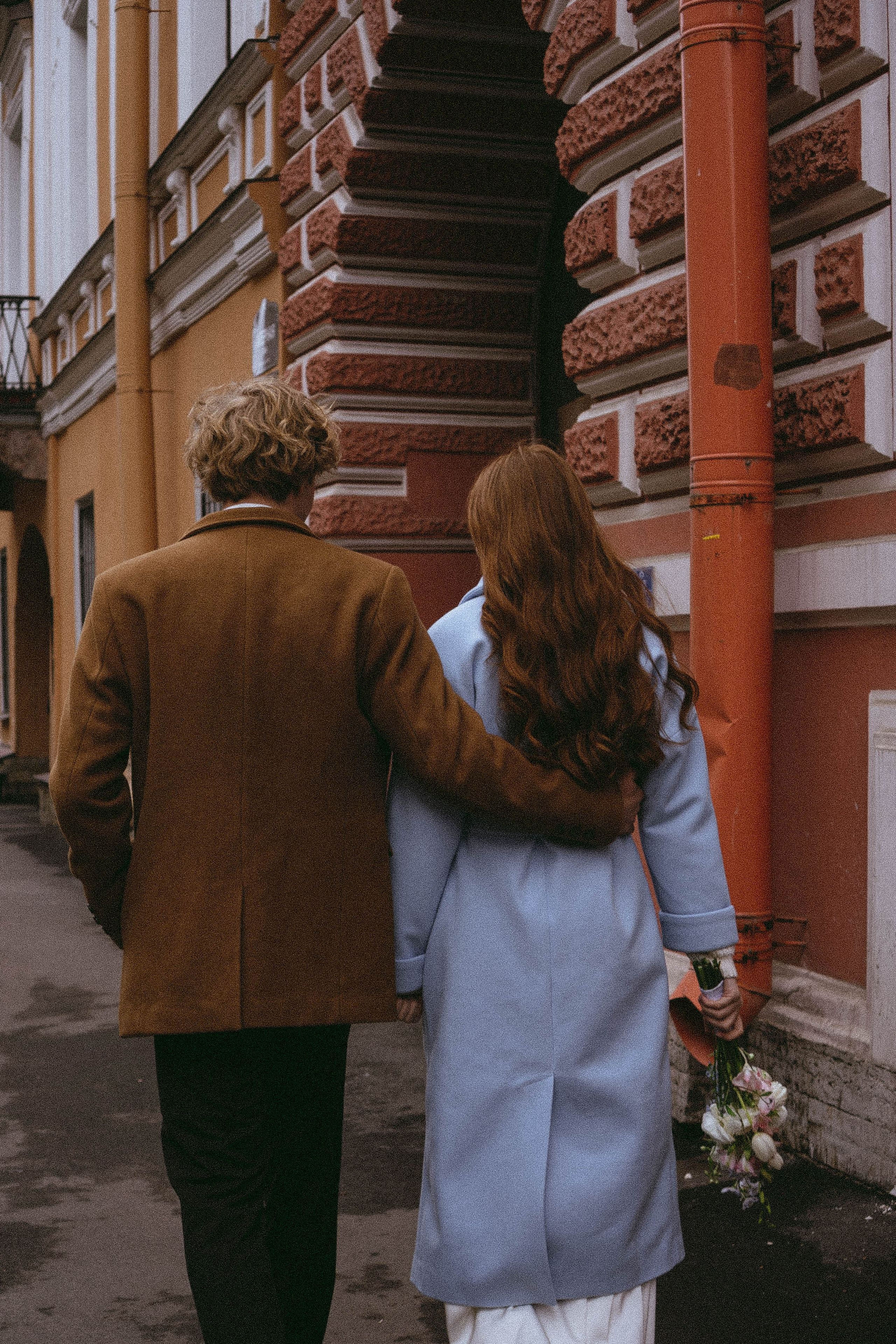 СВАДЕБНАЯ СЬЕМКА В ОТЕЛЕ. СБОРЫ ЖЕНИХА И НЕВЕСТЫ И ТАКЖЕ ТОР И ПОДГОТОВКА К ПРОГУЛКЕ И ПРОГУЛКА ПО ПЕТРОГРАДКЕ. Профессиональный фотограф, Санкт-Петербург — Виктория Богомолова