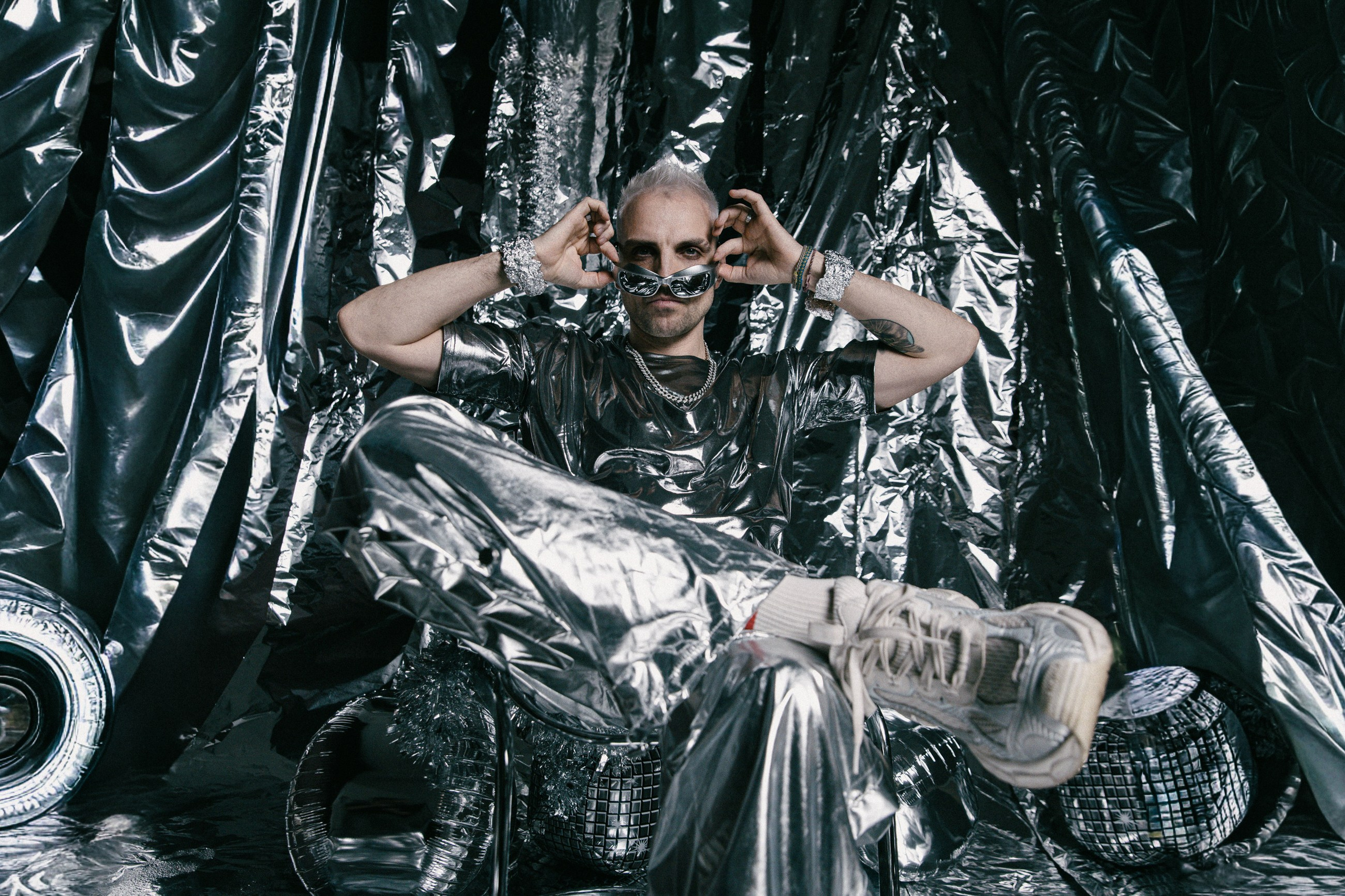 Гена. LEVORIGINAL