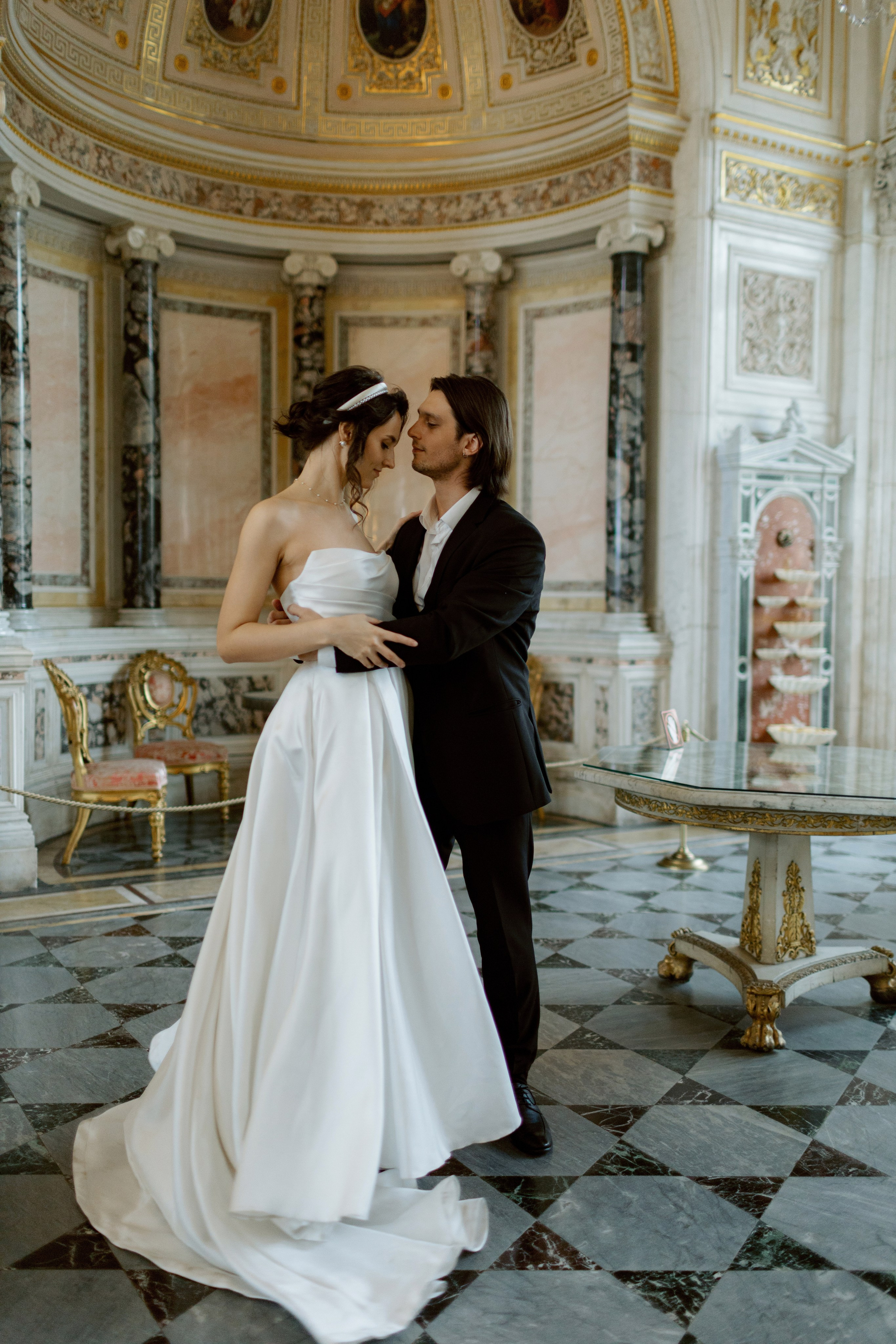 Петергоф. LEVORIGINAL