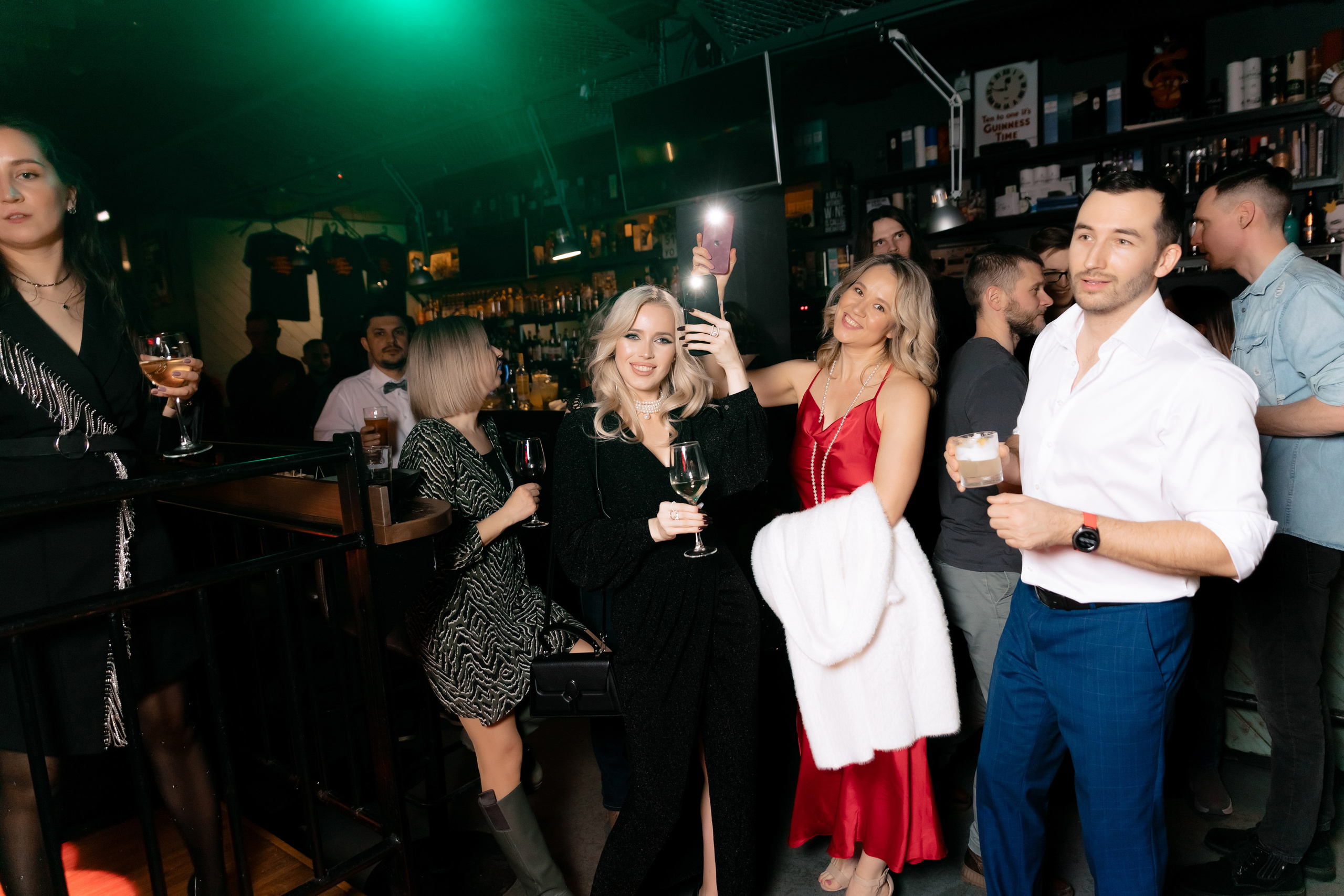 КОПРОРАТ: Юпитер 5. Все фото. Профессиональный фотограф в Ижевске Леша Петров