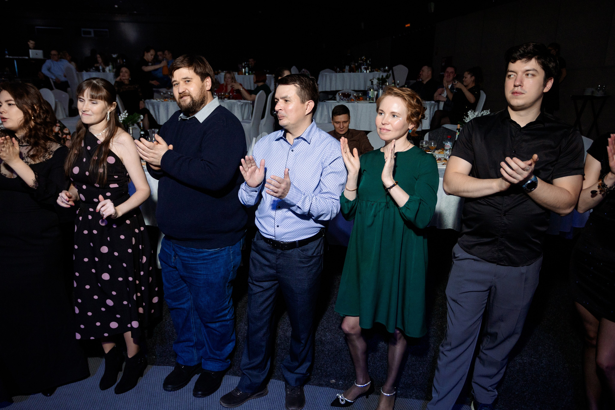 РЕПОРТАЖ: НОВЫЙ ГОД В ДК МЕТАЛЛУРГ. Профессиональный фотограф в Ижевске Леша Петров